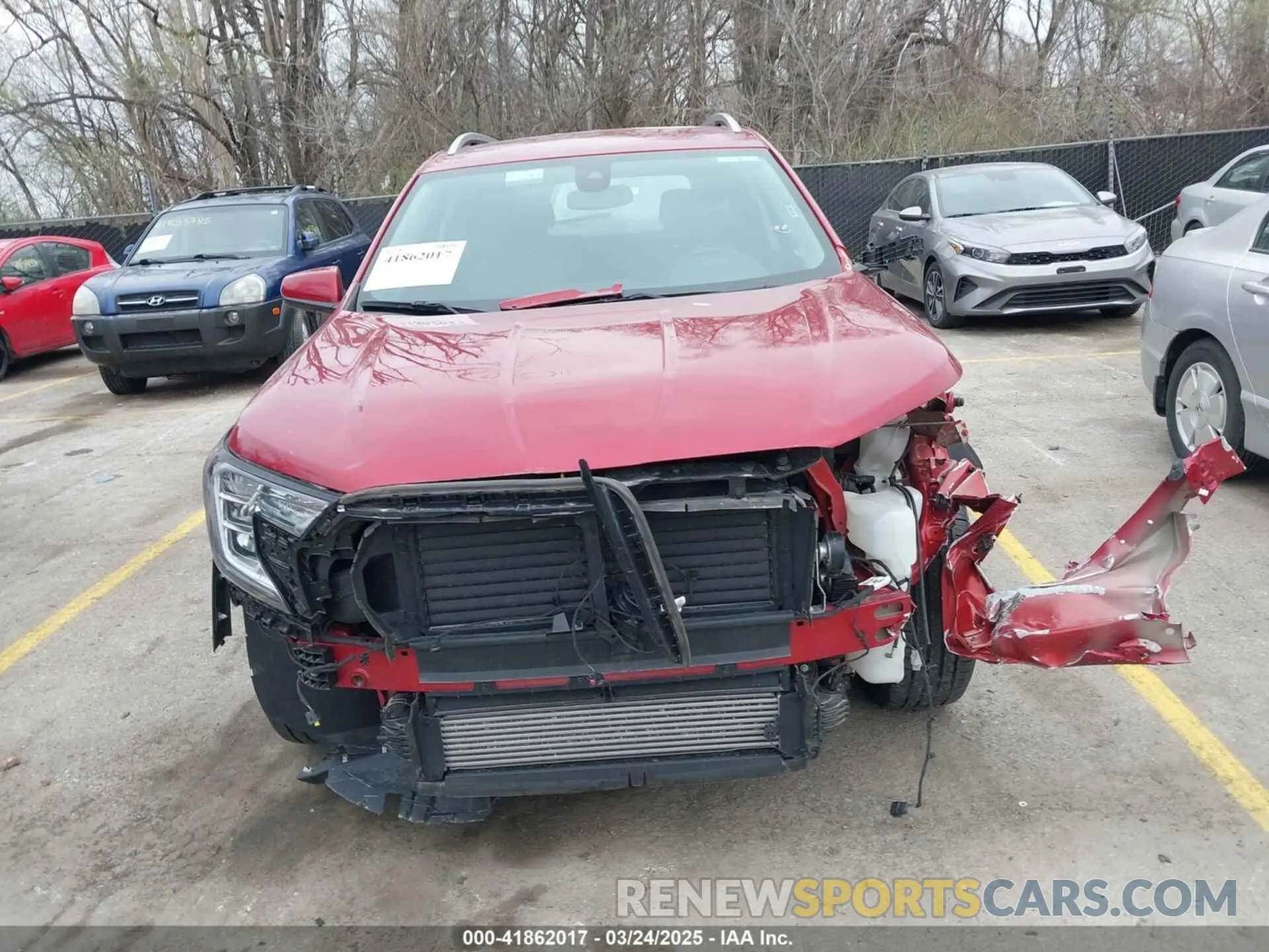 13 Photograph of a damaged car 3GKALPEG5RL142276 GMC TERRAIN 2024