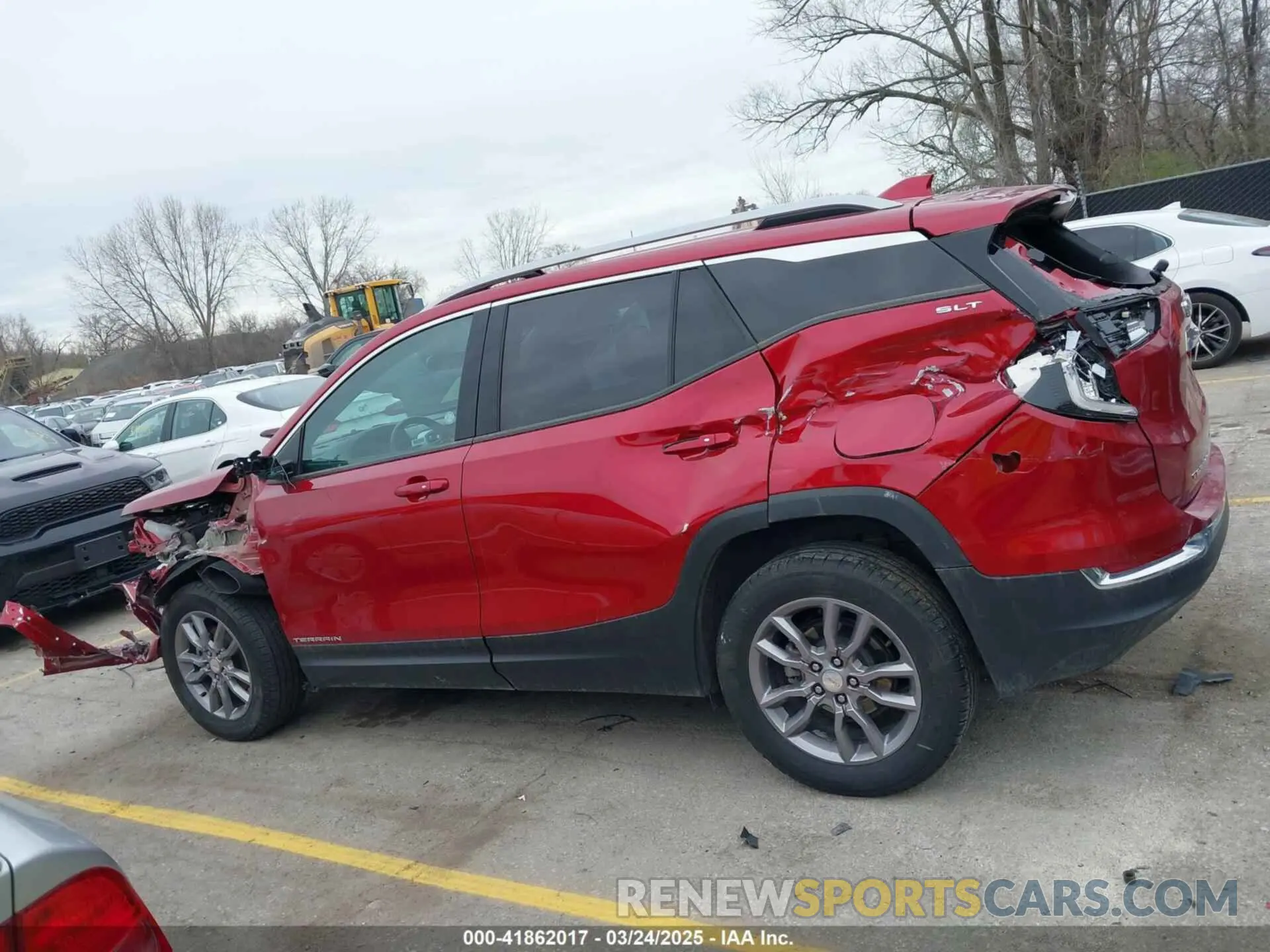 15 Photograph of a damaged car 3GKALPEG5RL142276 GMC TERRAIN 2024