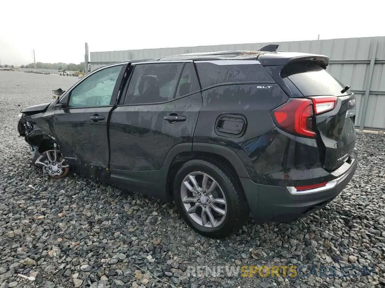 2 Photograph of a damaged car 3GKALPEG8RL177507 GMC TERRAIN 2024