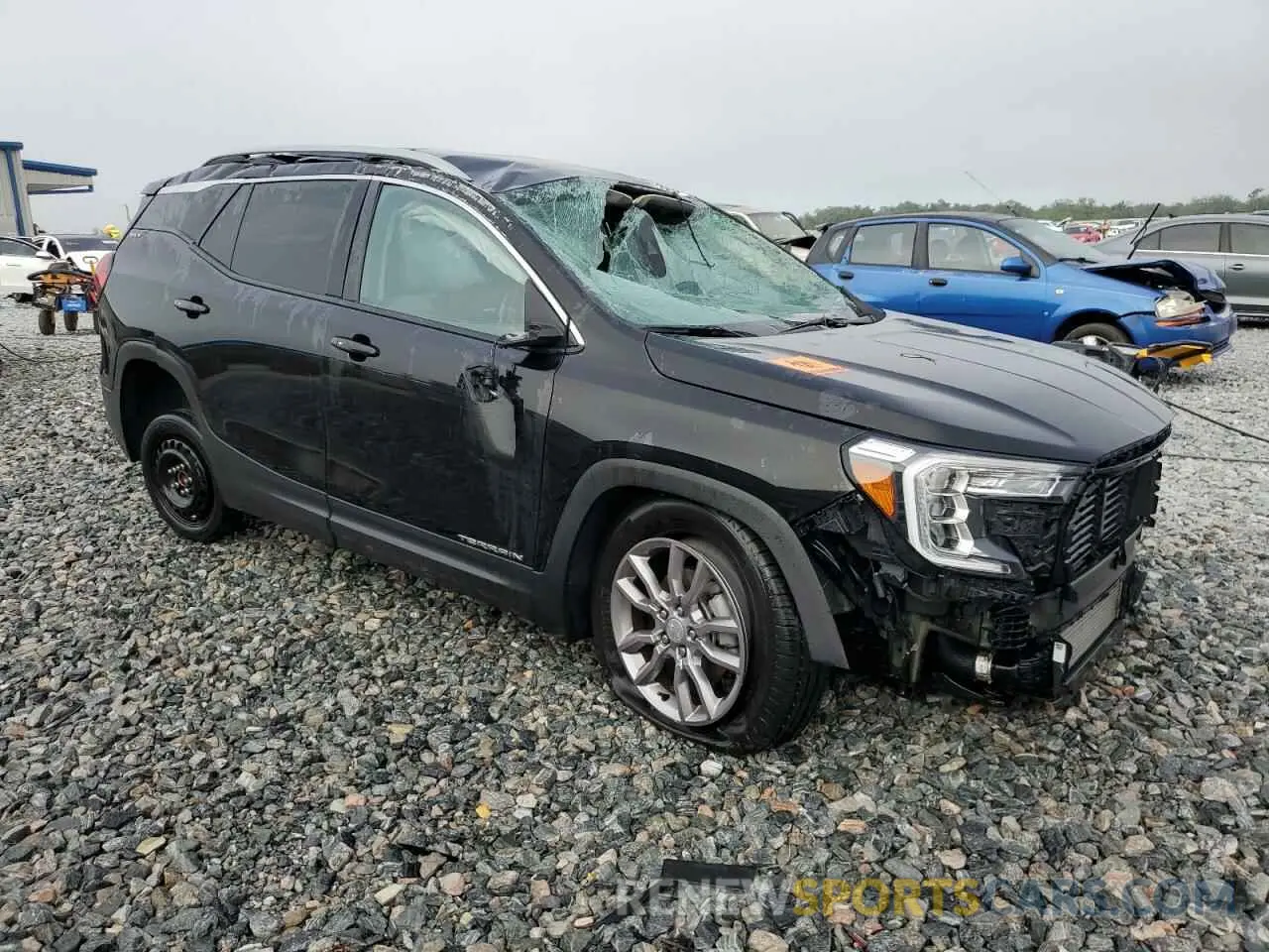 4 Photograph of a damaged car 3GKALPEG8RL177507 GMC TERRAIN 2024