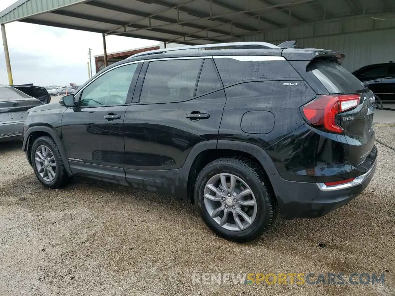 2 Photograph of a damaged car 3GKALPEG8RL269622 GMC TERRAIN 2024