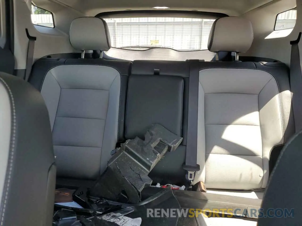 10 Photograph of a damaged car 3GKALPEG8RL401553 GMC TERRAIN 2024