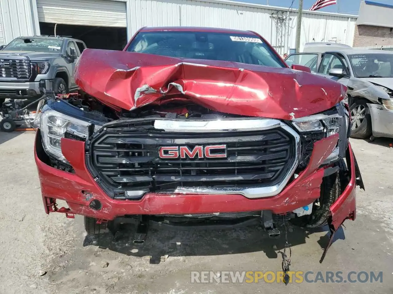 5 Photograph of a damaged car 3GKALTEG0RL294376 GMC TERRAIN 2024