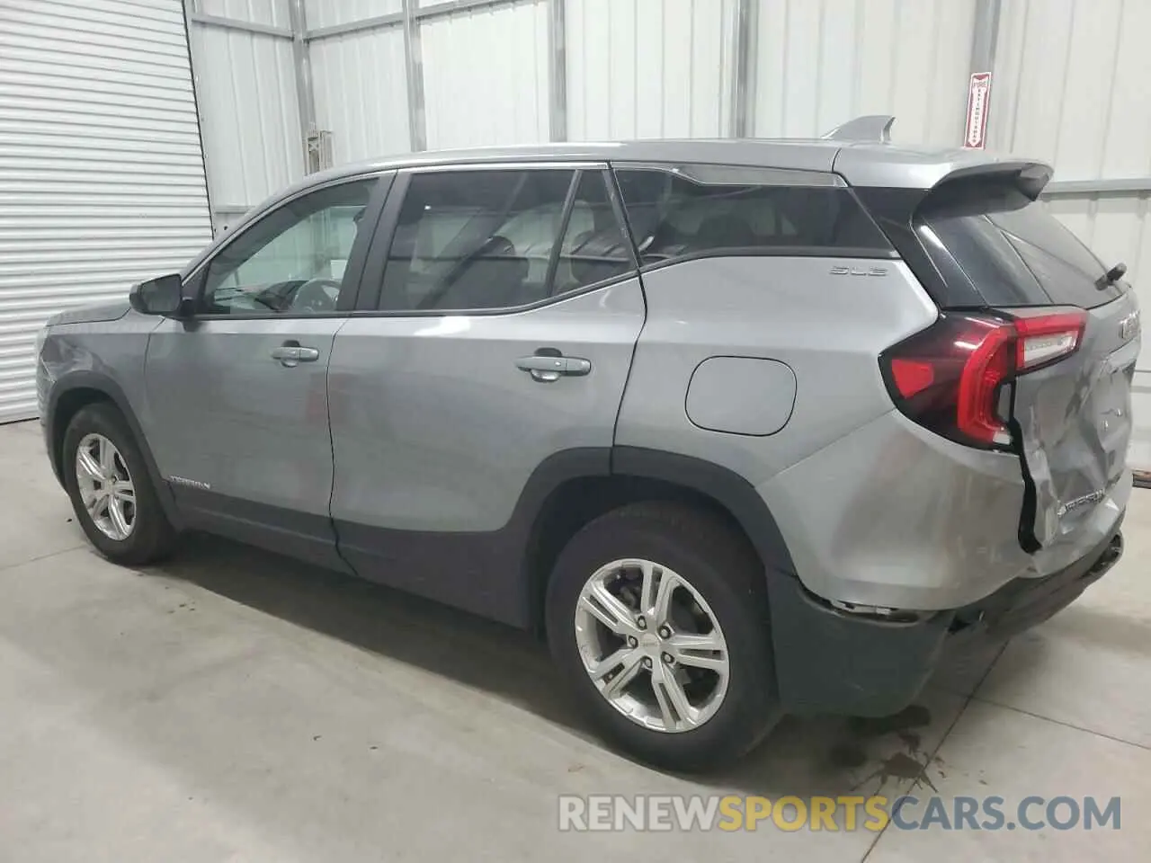 2 Photograph of a damaged car 3GKALTEG0RL335671 GMC TERRAIN 2024