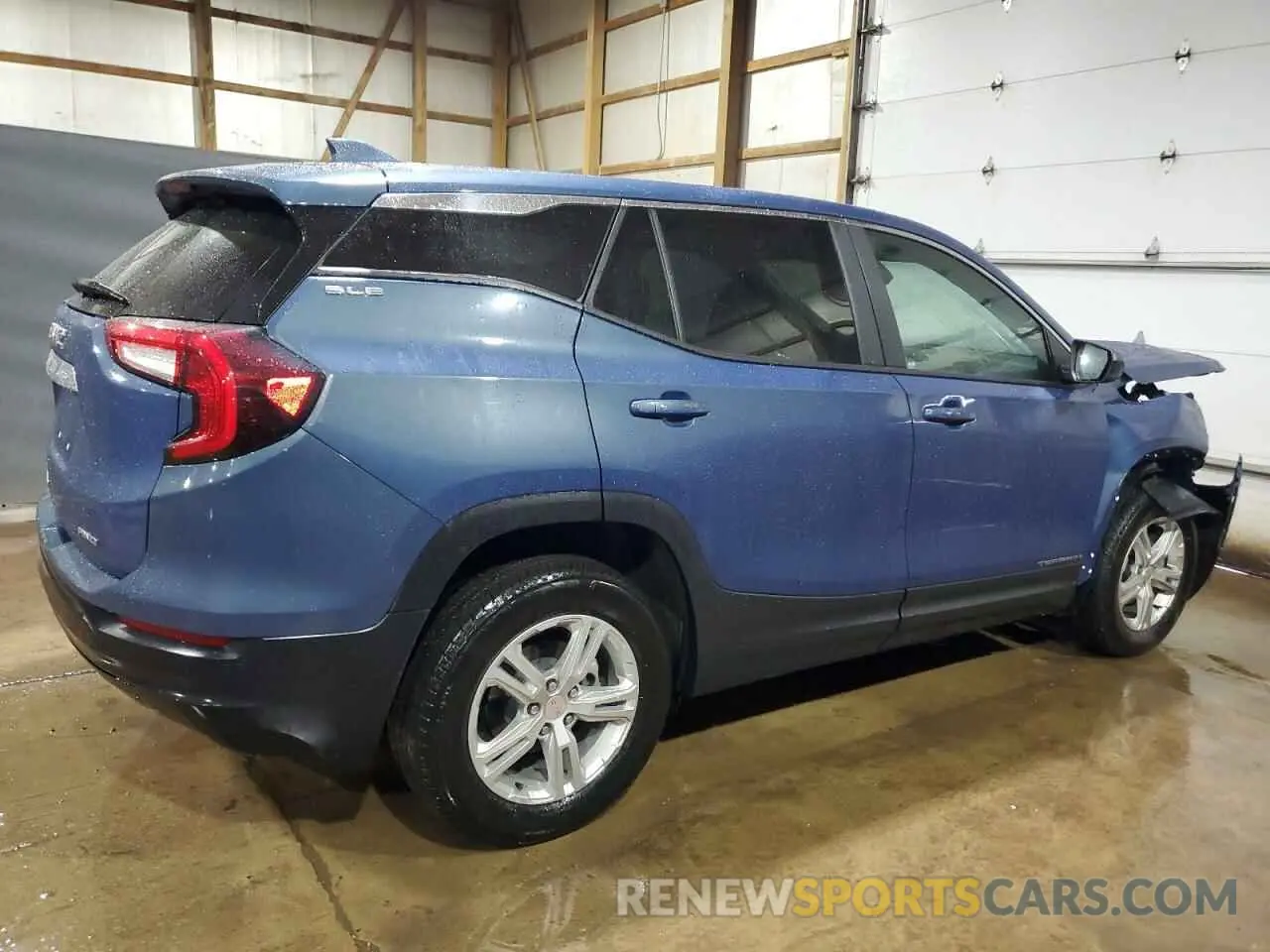 3 Photograph of a damaged car 3GKALTEG0RL338621 GMC TERRAIN 2024