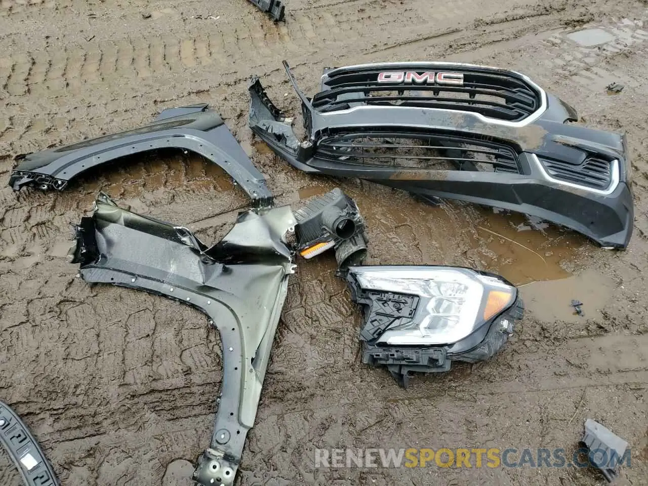 12 Photograph of a damaged car 3GKALTEG1RL152117 GMC TERRAIN 2024