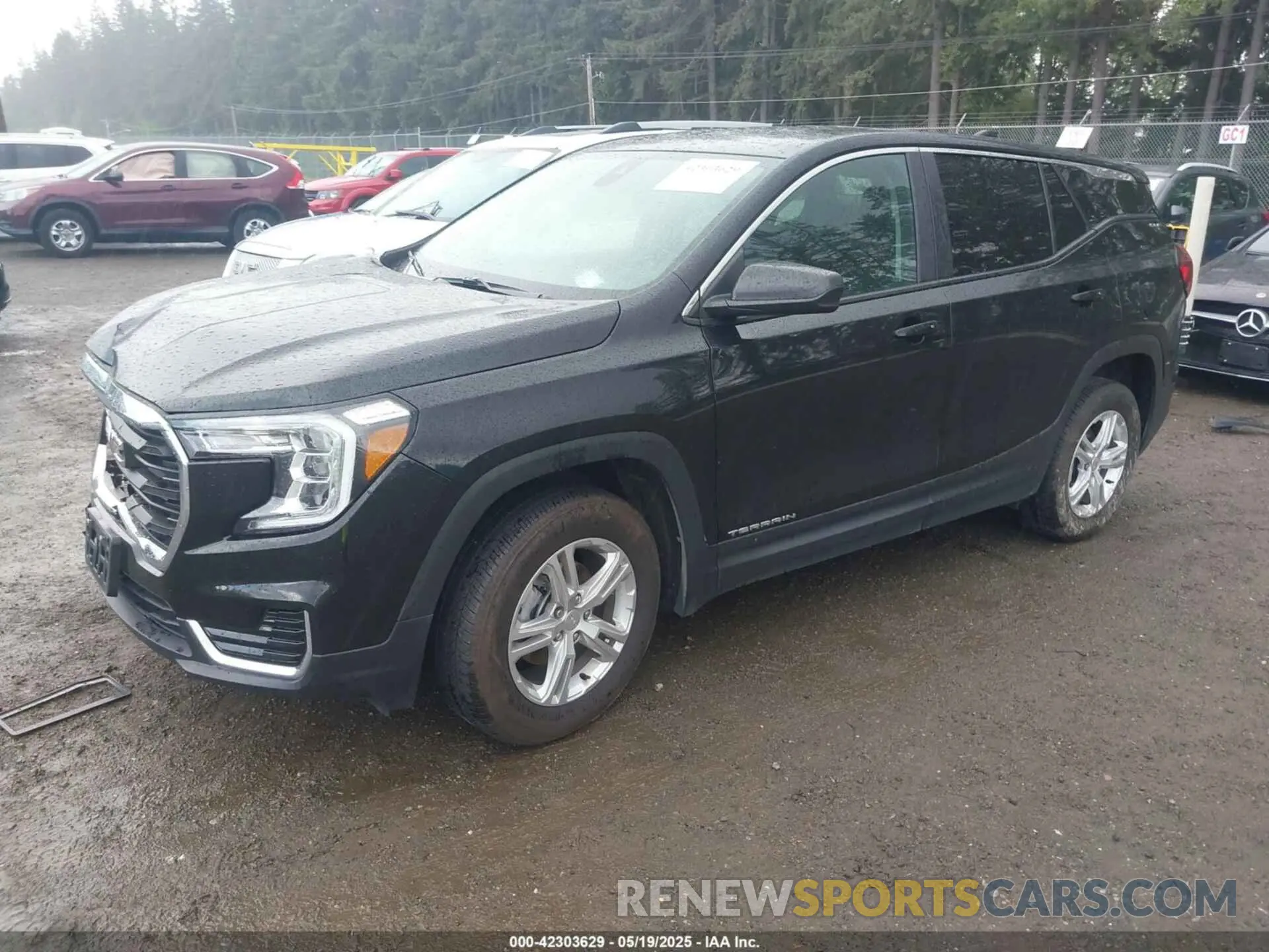 2 Photograph of a damaged car 3GKALTEG1RL336389 GMC TERRAIN 2024
