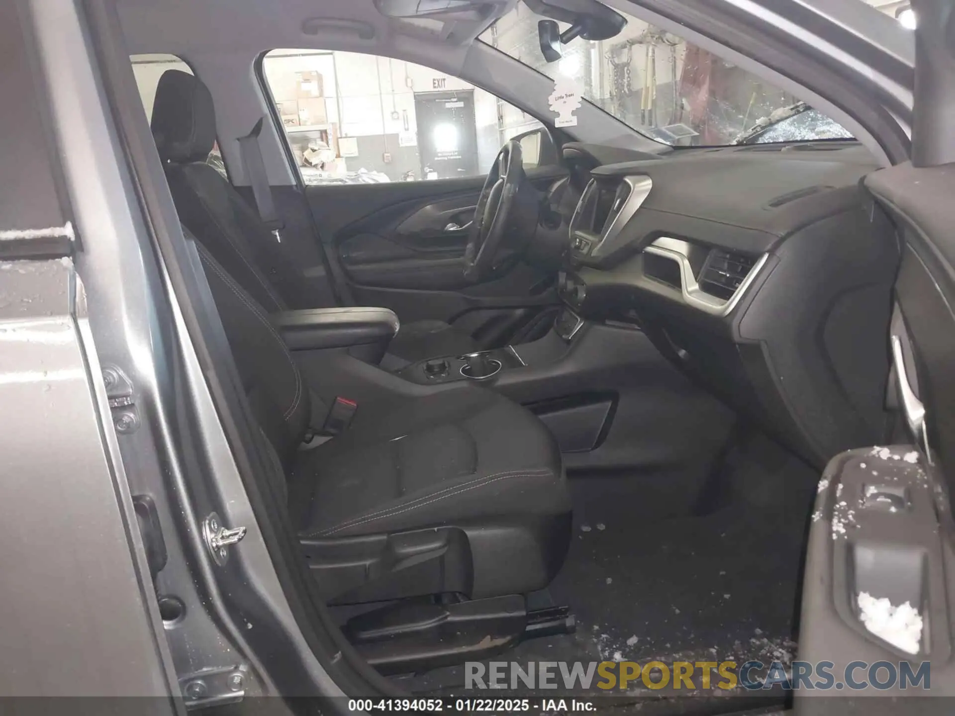 5 Photograph of a damaged car 3GKALTEG1RL379405 GMC TERRAIN 2024