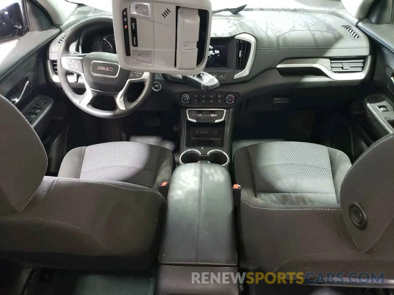 8 Photograph of a damaged car 3GKALTEG2RL357901 GMC TERRAIN 2024