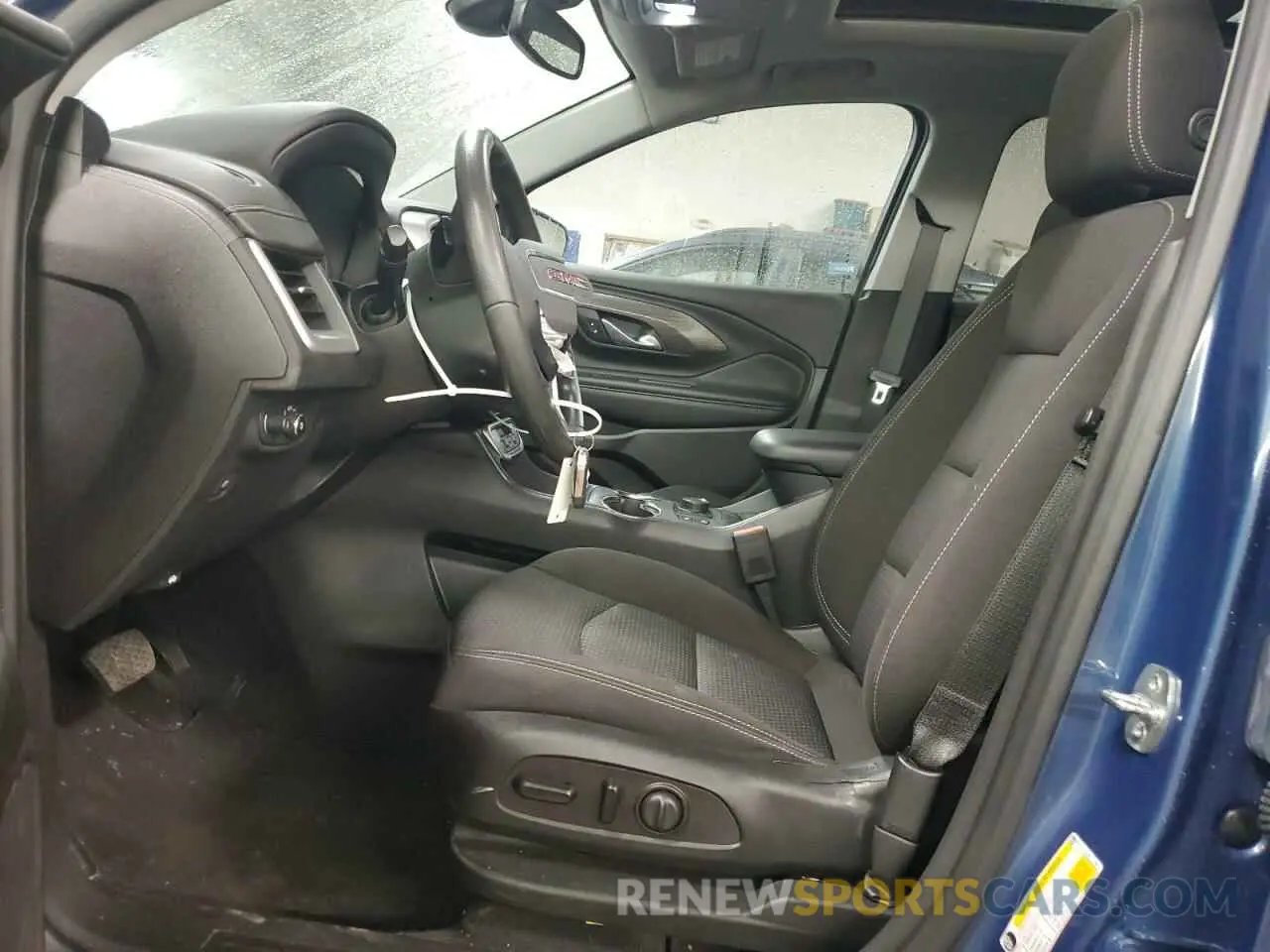 7 Photograph of a damaged car 3GKALTEG3RL117465 GMC TERRAIN 2024