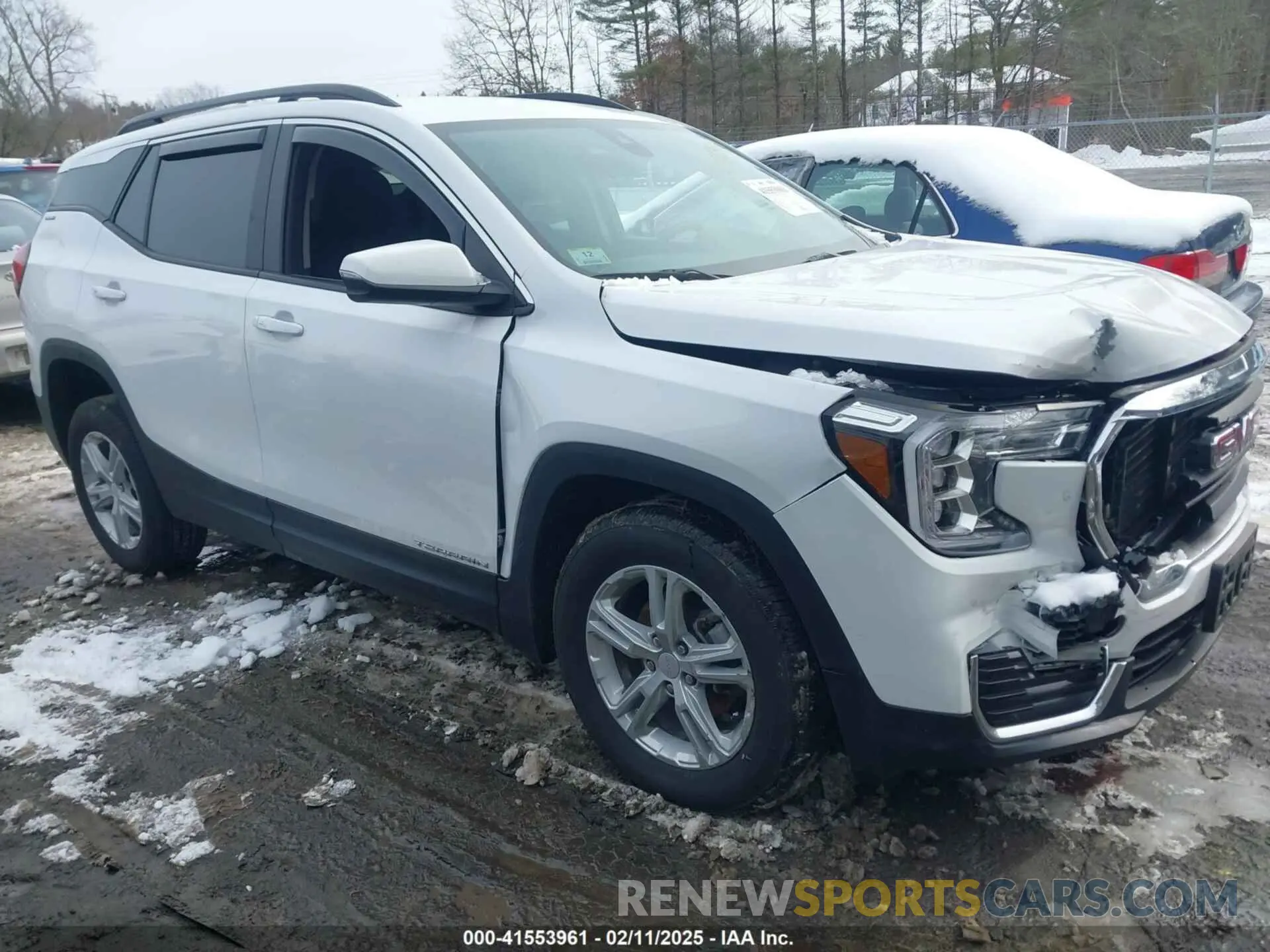 13 Photograph of a damaged car 3GKALTEG3RL137277 GMC TERRAIN 2024