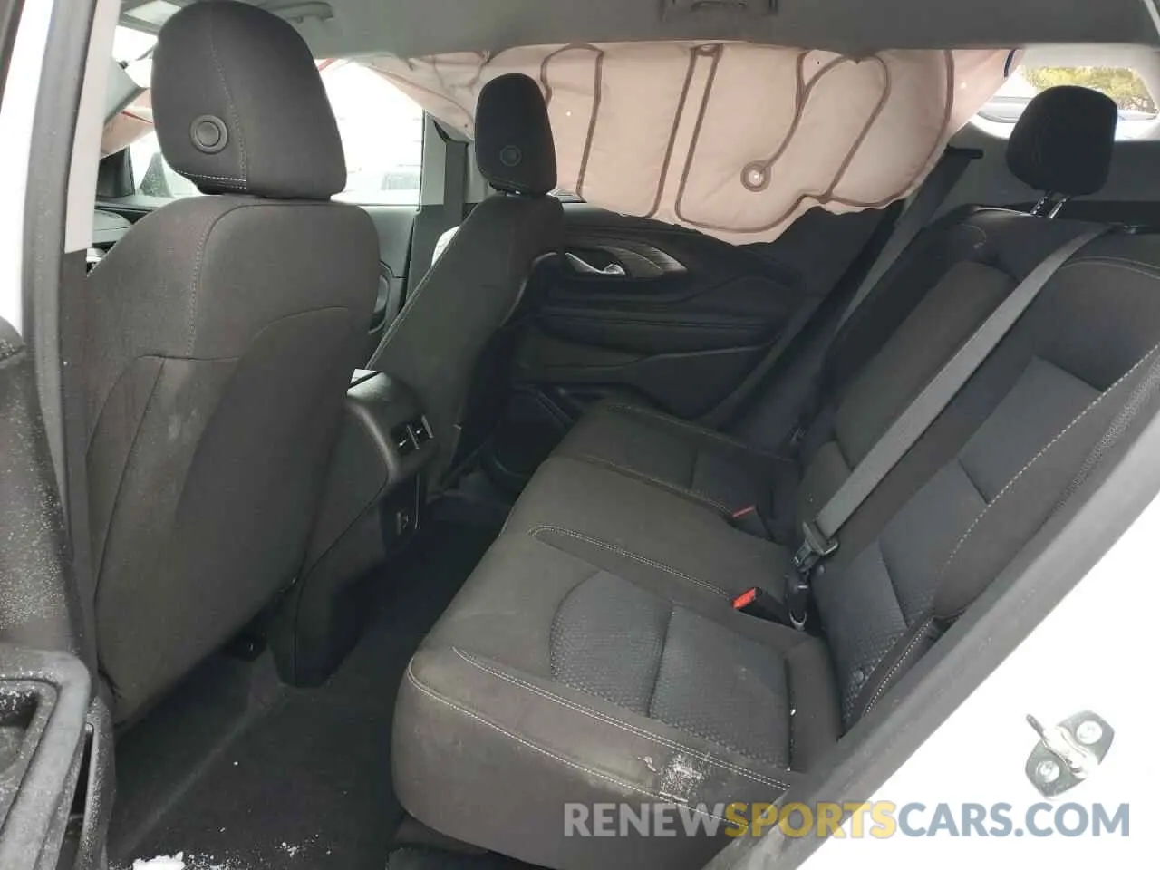 11 Photograph of a damaged car 3GKALTEG3RL169100 GMC TERRAIN 2024