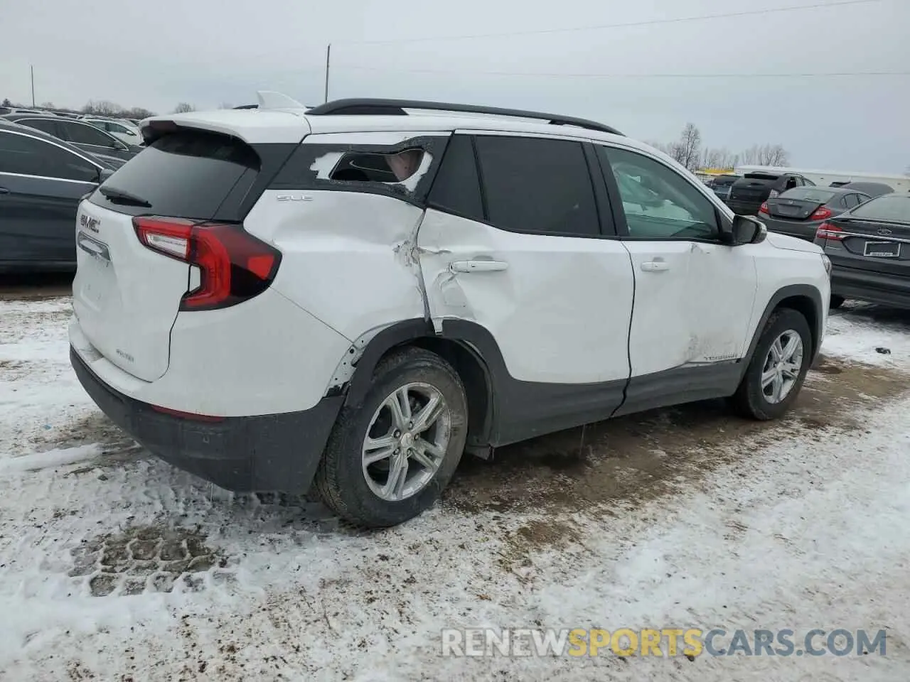 3 Photograph of a damaged car 3GKALTEG3RL169100 GMC TERRAIN 2024