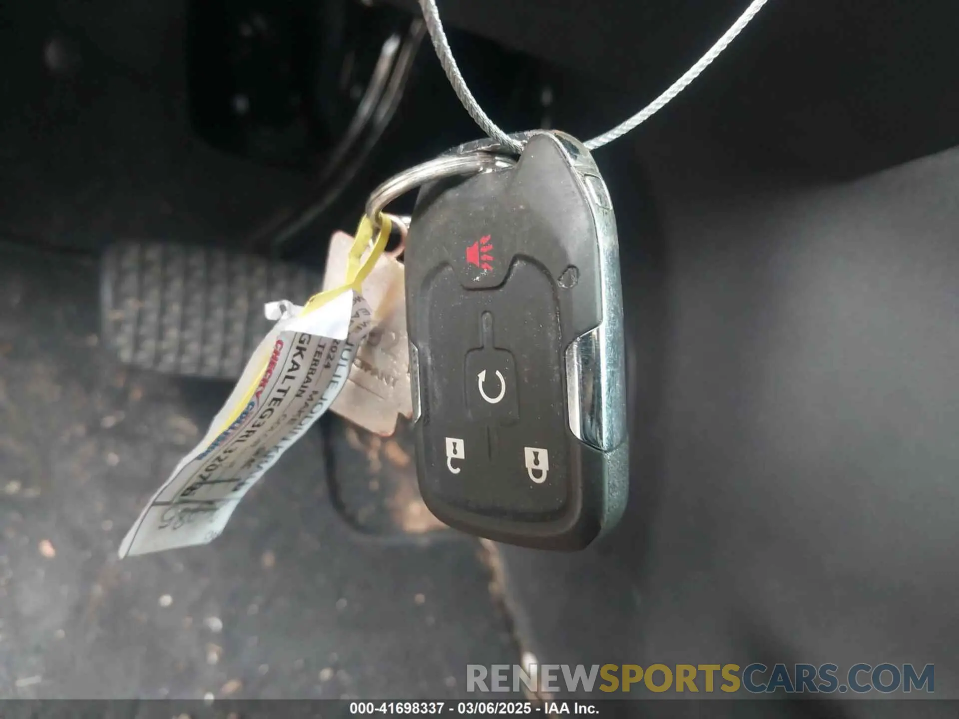 11 Photograph of a damaged car 3GKALTEG3RL320792 GMC TERRAIN 2024