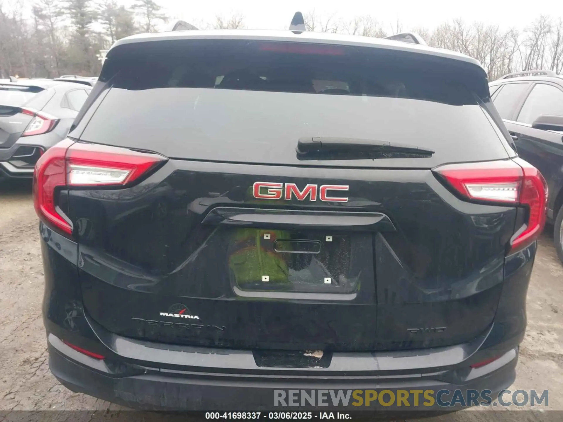 17 Photograph of a damaged car 3GKALTEG3RL320792 GMC TERRAIN 2024