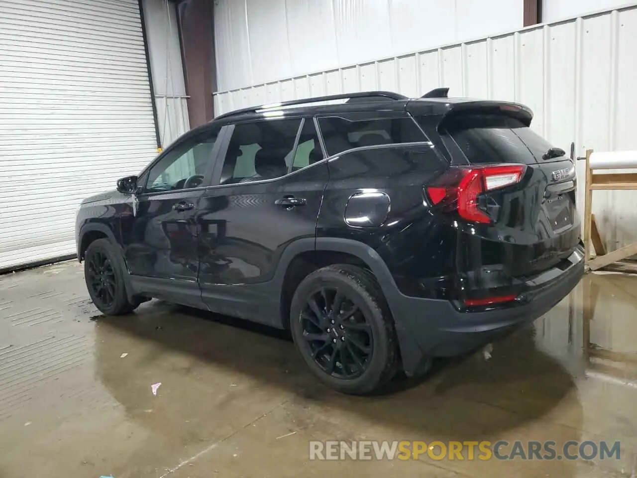 2 Photograph of a damaged car 3GKALTEG3RL386064 GMC TERRAIN 2024
