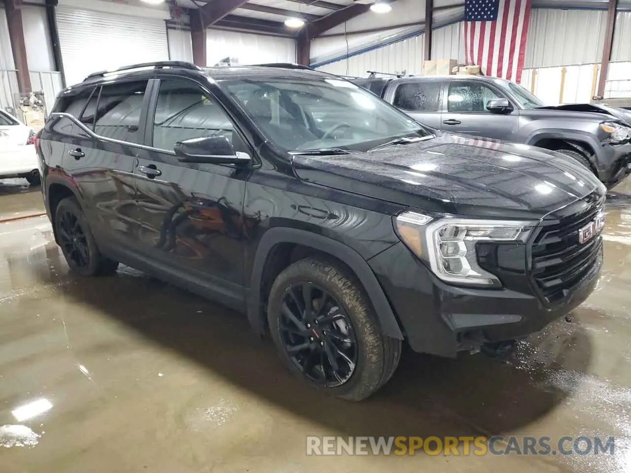 4 Photograph of a damaged car 3GKALTEG3RL386064 GMC TERRAIN 2024
