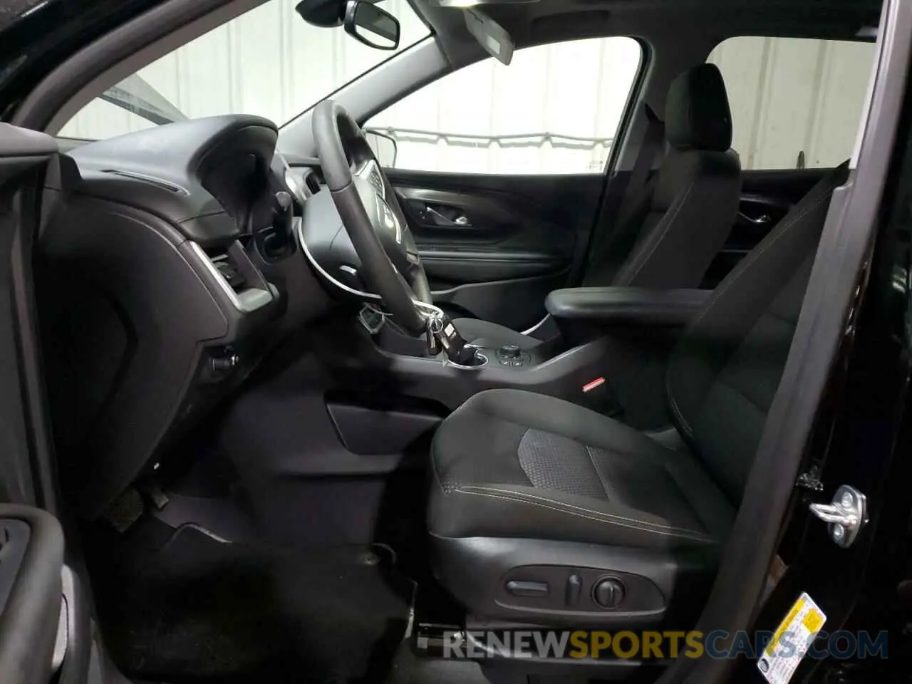 7 Photograph of a damaged car 3GKALTEG3RL386064 GMC TERRAIN 2024