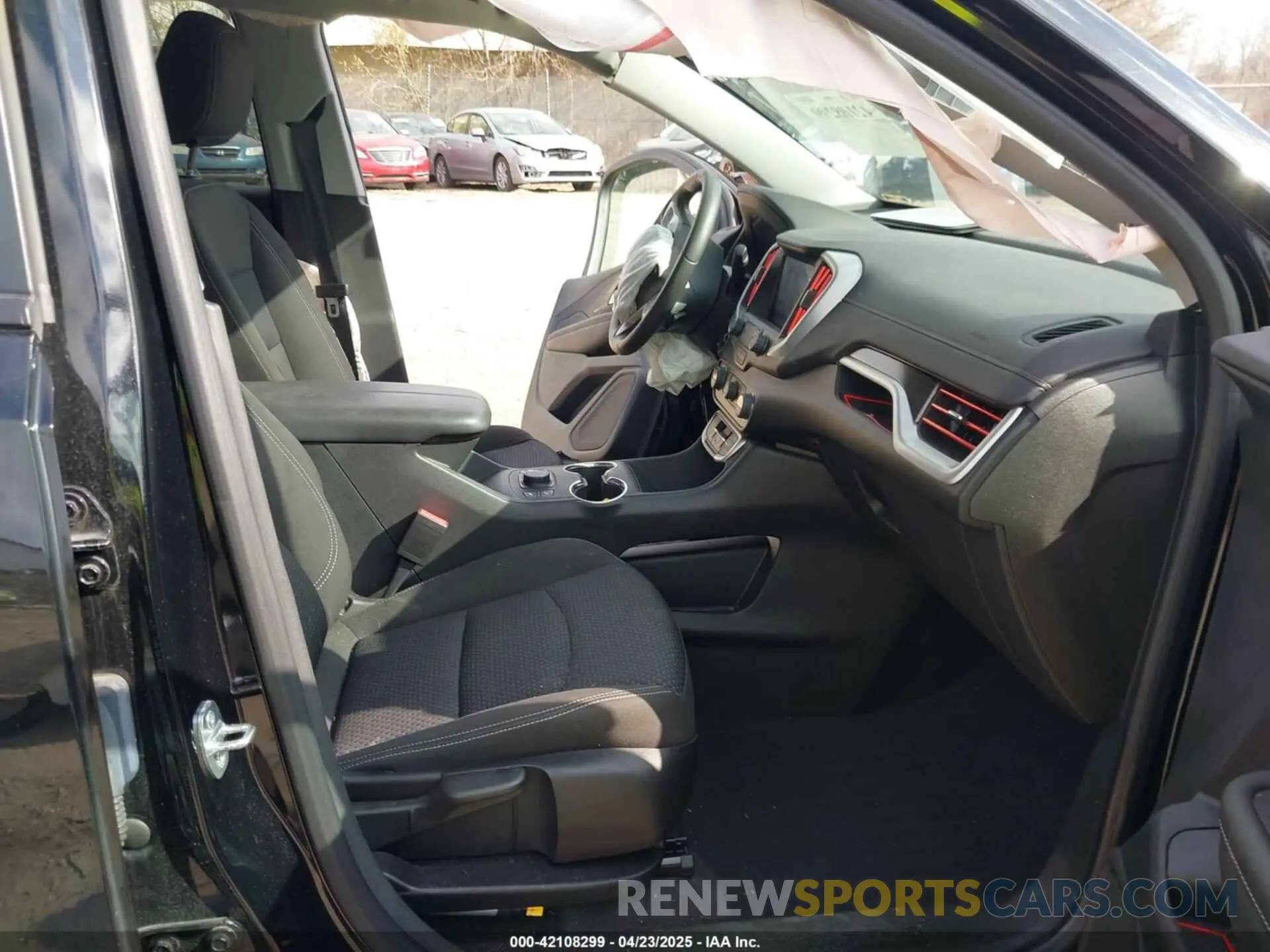 5 Photograph of a damaged car 3GKALTEG4RL121704 GMC TERRAIN 2024