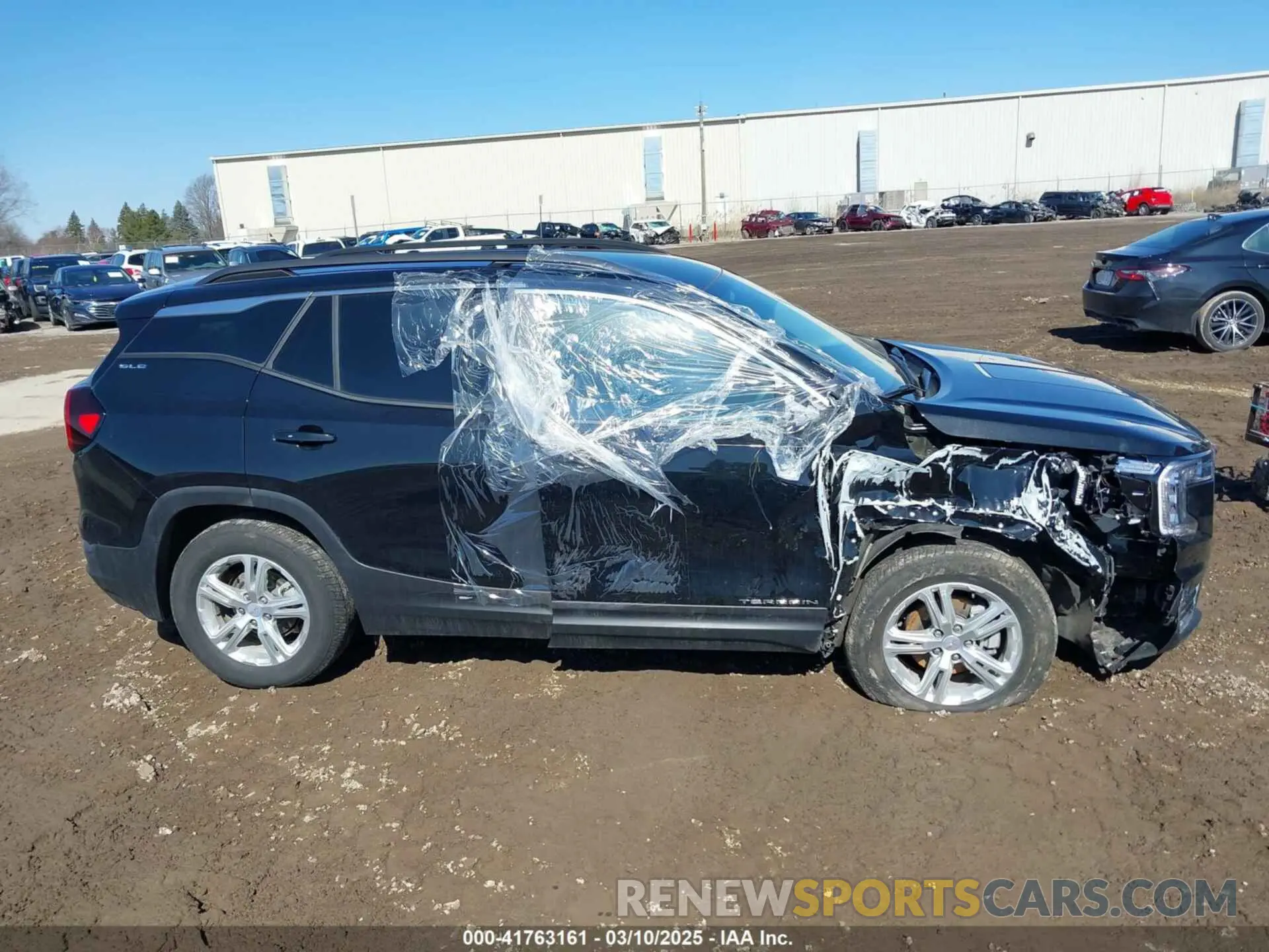 13 Photograph of a damaged car 3GKALTEG4RL204534 GMC TERRAIN 2024