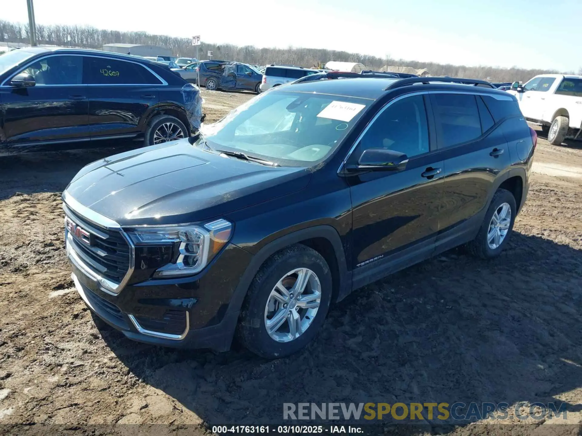 2 Photograph of a damaged car 3GKALTEG4RL204534 GMC TERRAIN 2024
