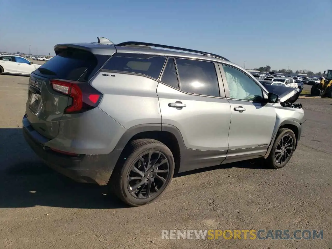 3 Photograph of a damaged car 3GKALTEG4RL209507 GMC TERRAIN 2024