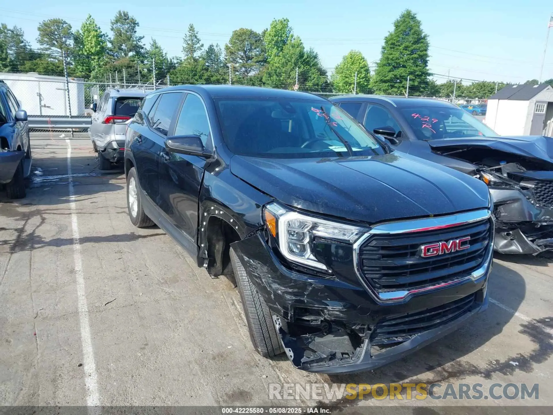 1 Photograph of a damaged car 3GKALTEG4RL272736 GMC TERRAIN 2024
