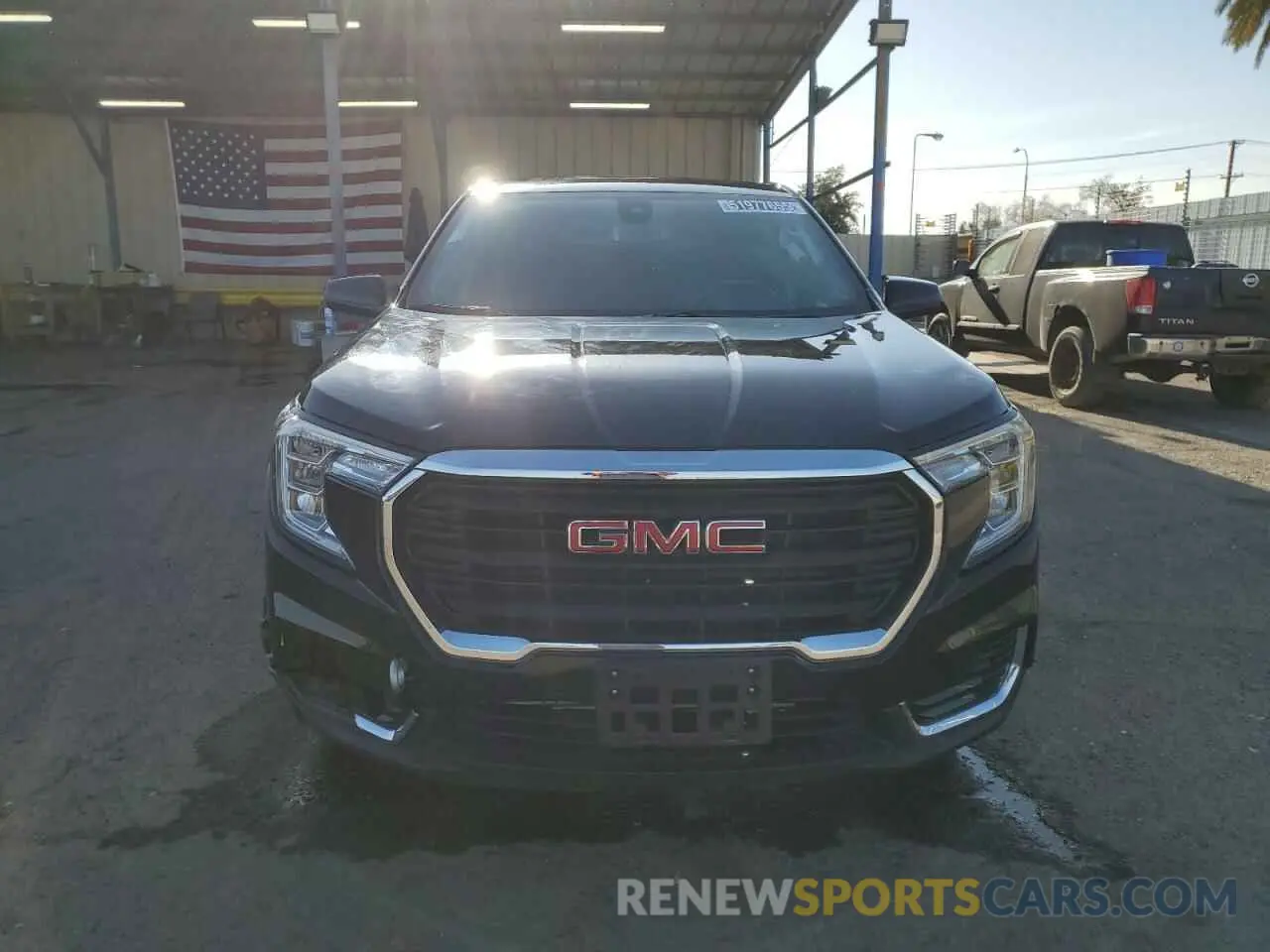 5 Photograph of a damaged car 3GKALTEG6RL375009 GMC TERRAIN 2024
