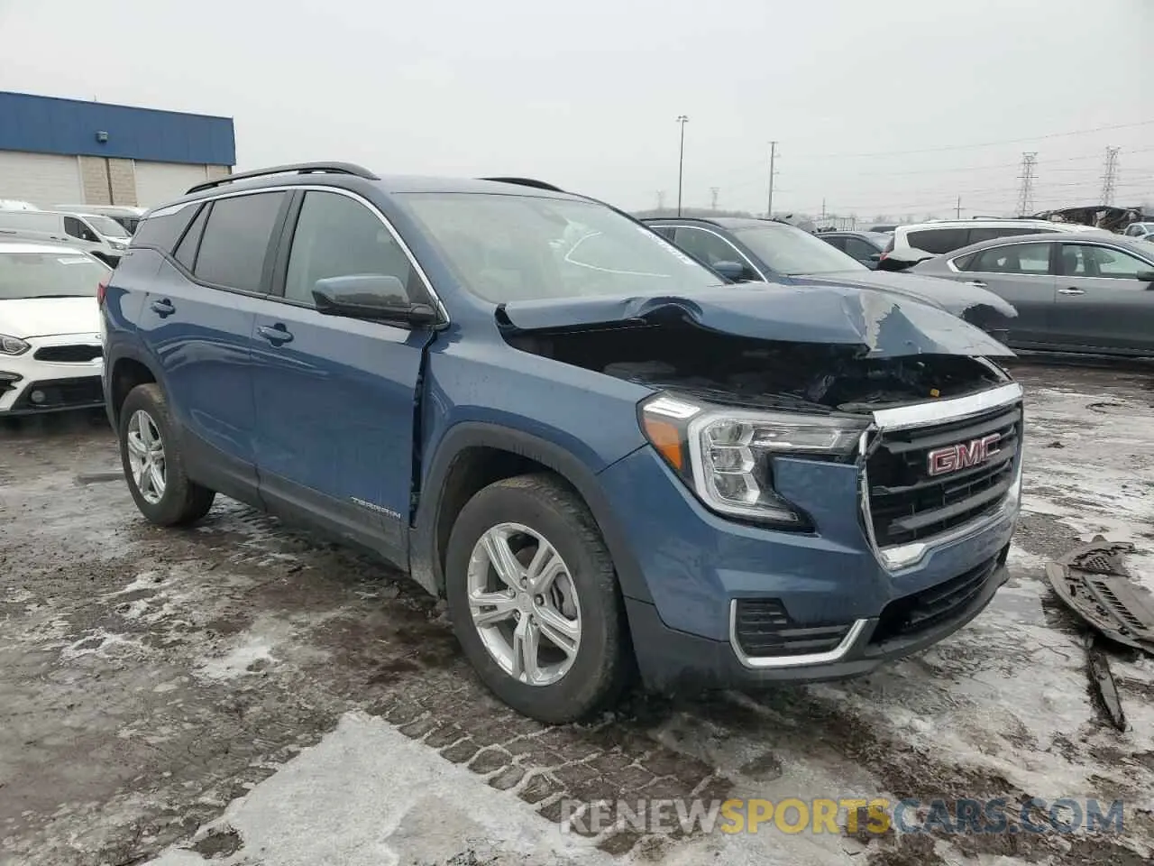 4 Photograph of a damaged car 3GKALTEG7RL211171 GMC TERRAIN 2024