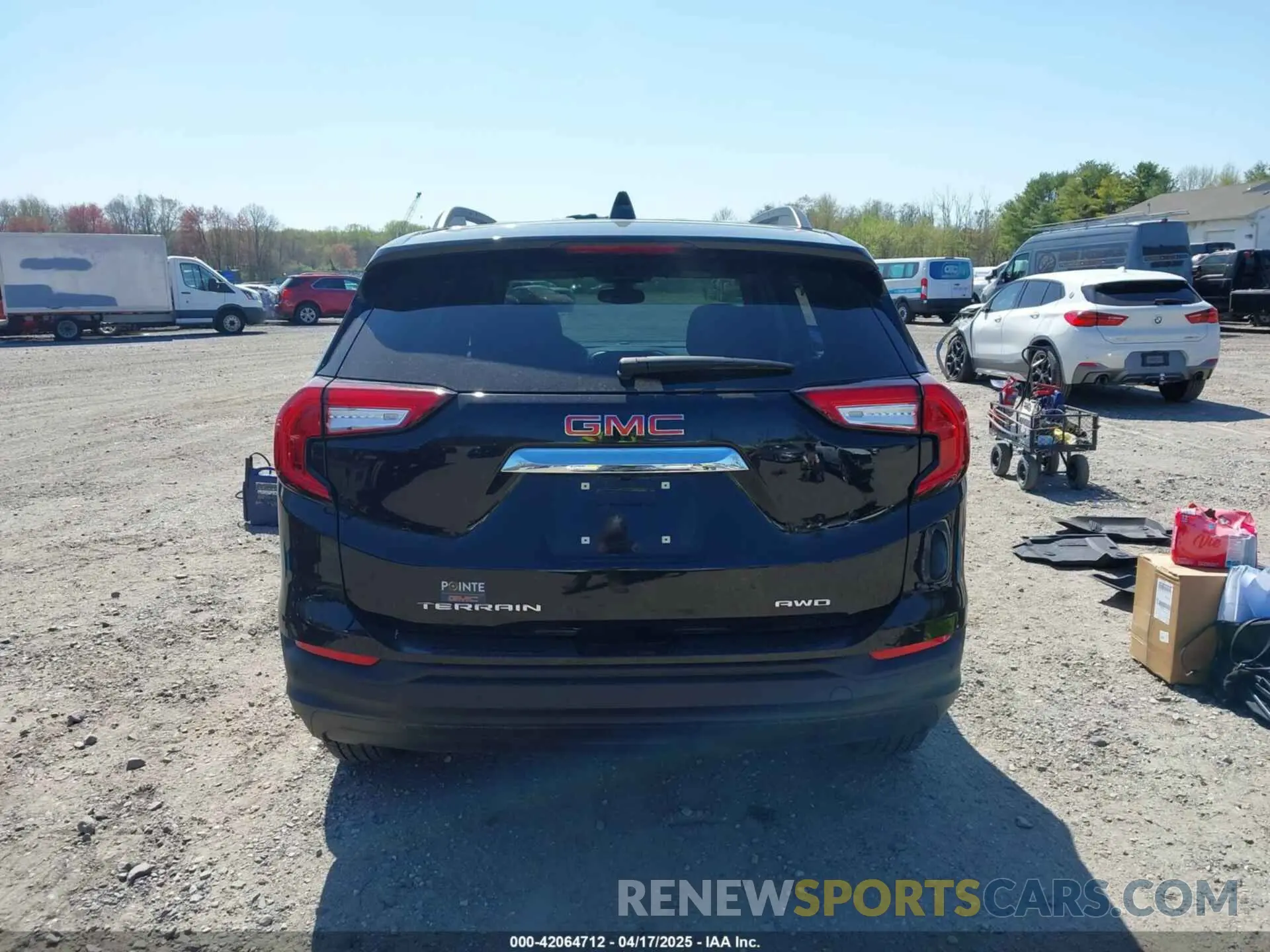 16 Photograph of a damaged car 3GKALTEG8RL110916 GMC TERRAIN 2024