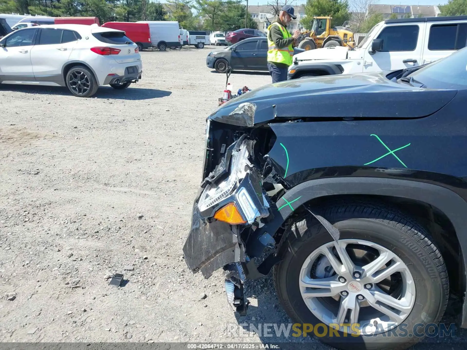 18 Photograph of a damaged car 3GKALTEG8RL110916 GMC TERRAIN 2024