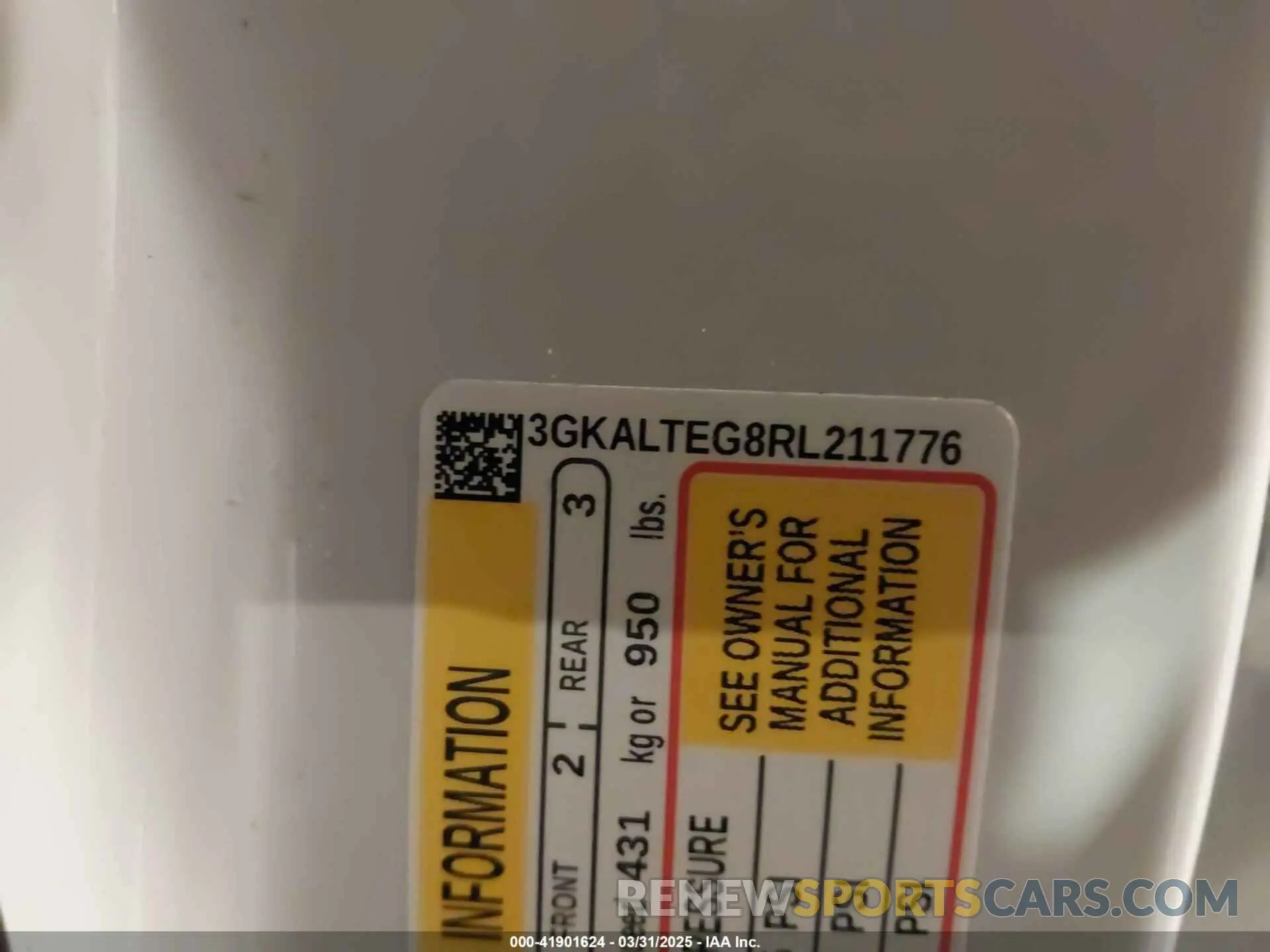 9 Photograph of a damaged car 3GKALTEG8RL211776 GMC TERRAIN 2024