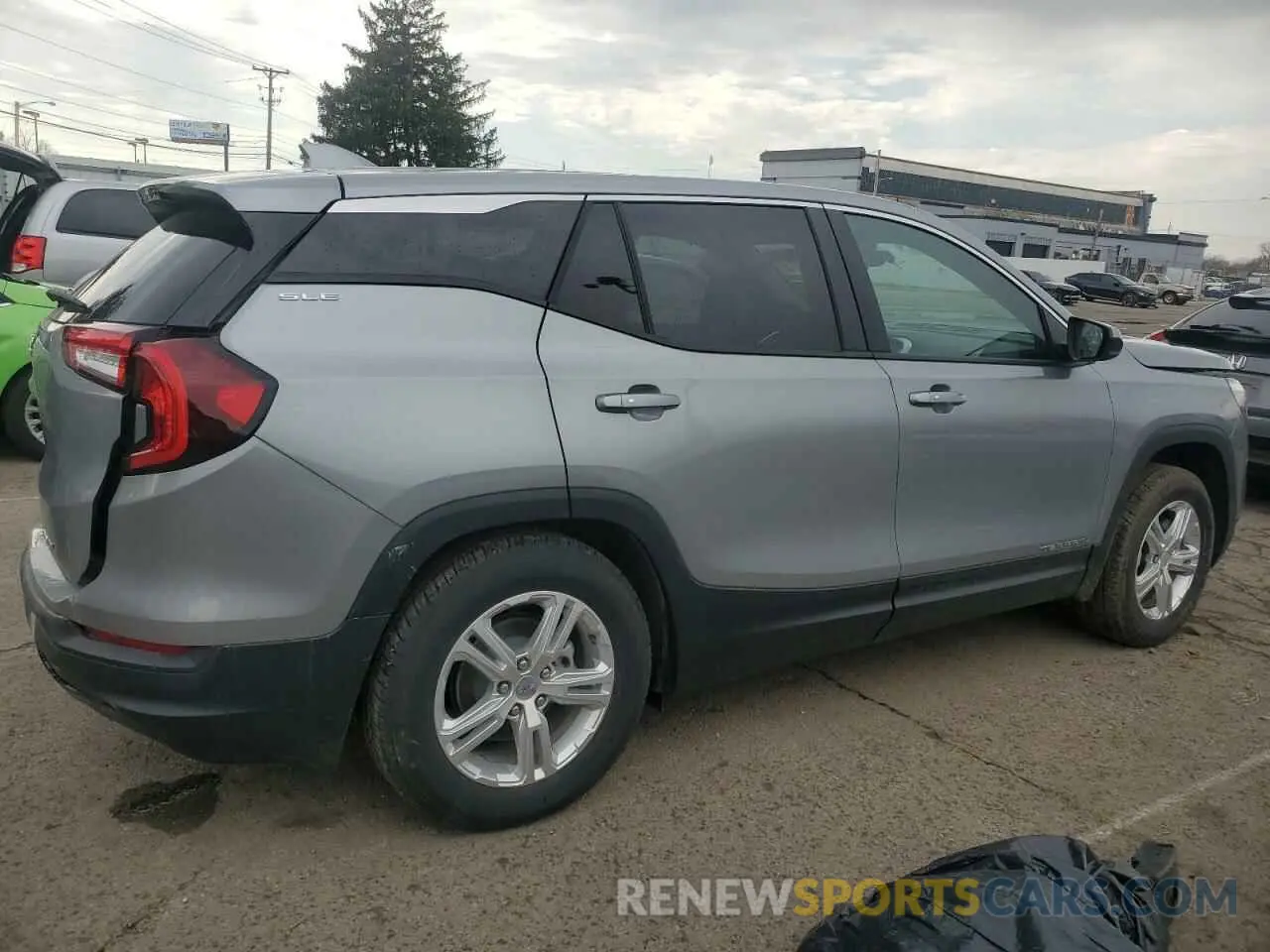 3 Photograph of a damaged car 3GKALTEG8RL352508 GMC TERRAIN 2024