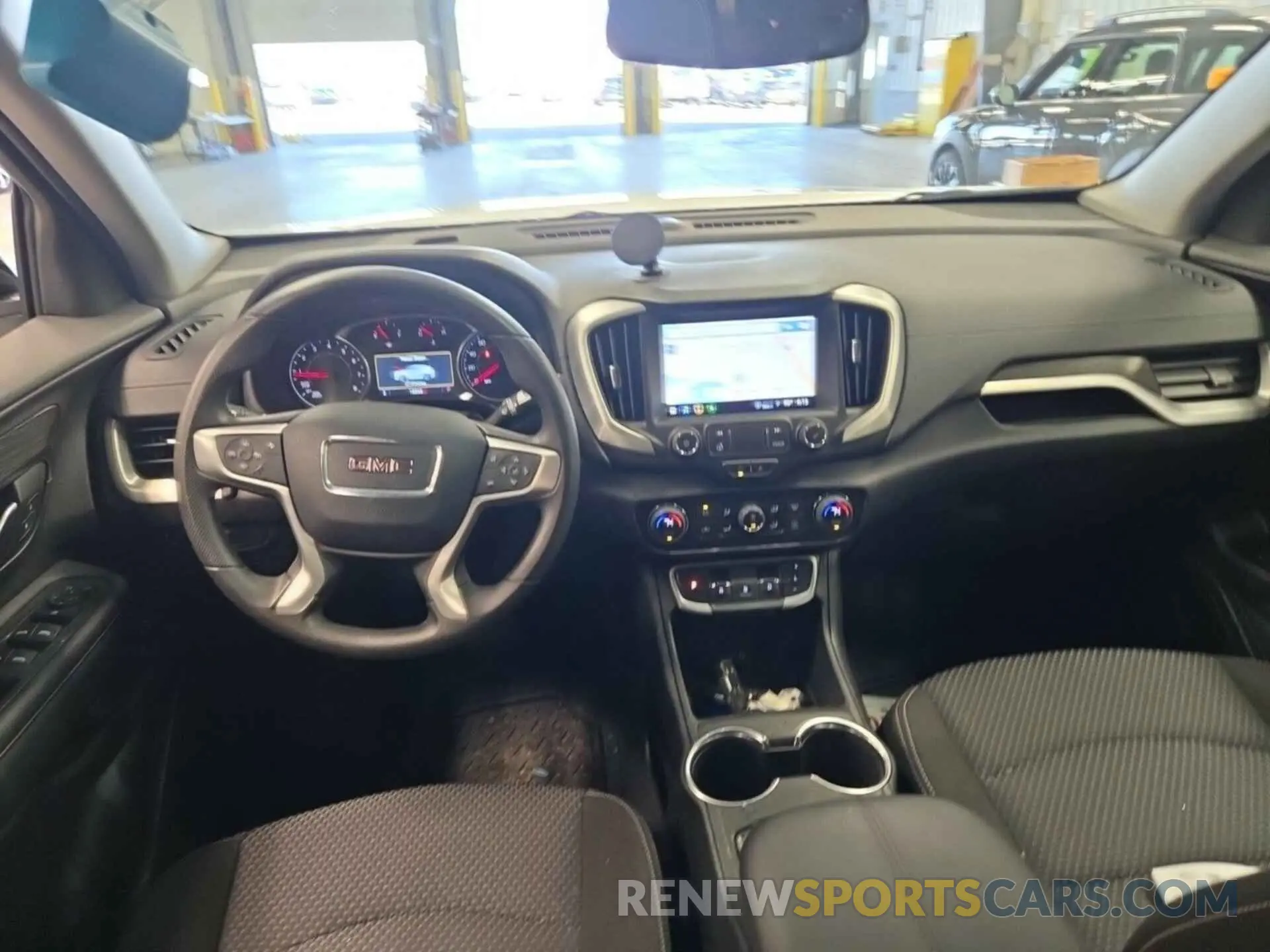 15 Photograph of a damaged car 3GKALTEG9RL185513 GMC TERRAIN 2024