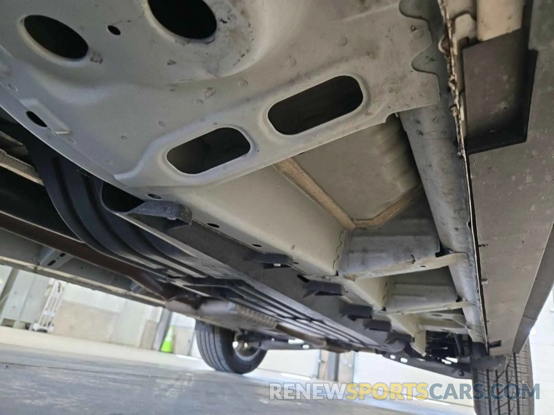 17 Photograph of a damaged car 3GKALTEG9RL185513 GMC TERRAIN 2024