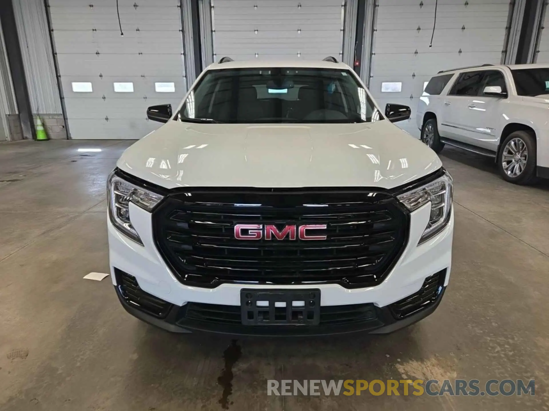 22 Photograph of a damaged car 3GKALTEG9RL185513 GMC TERRAIN 2024