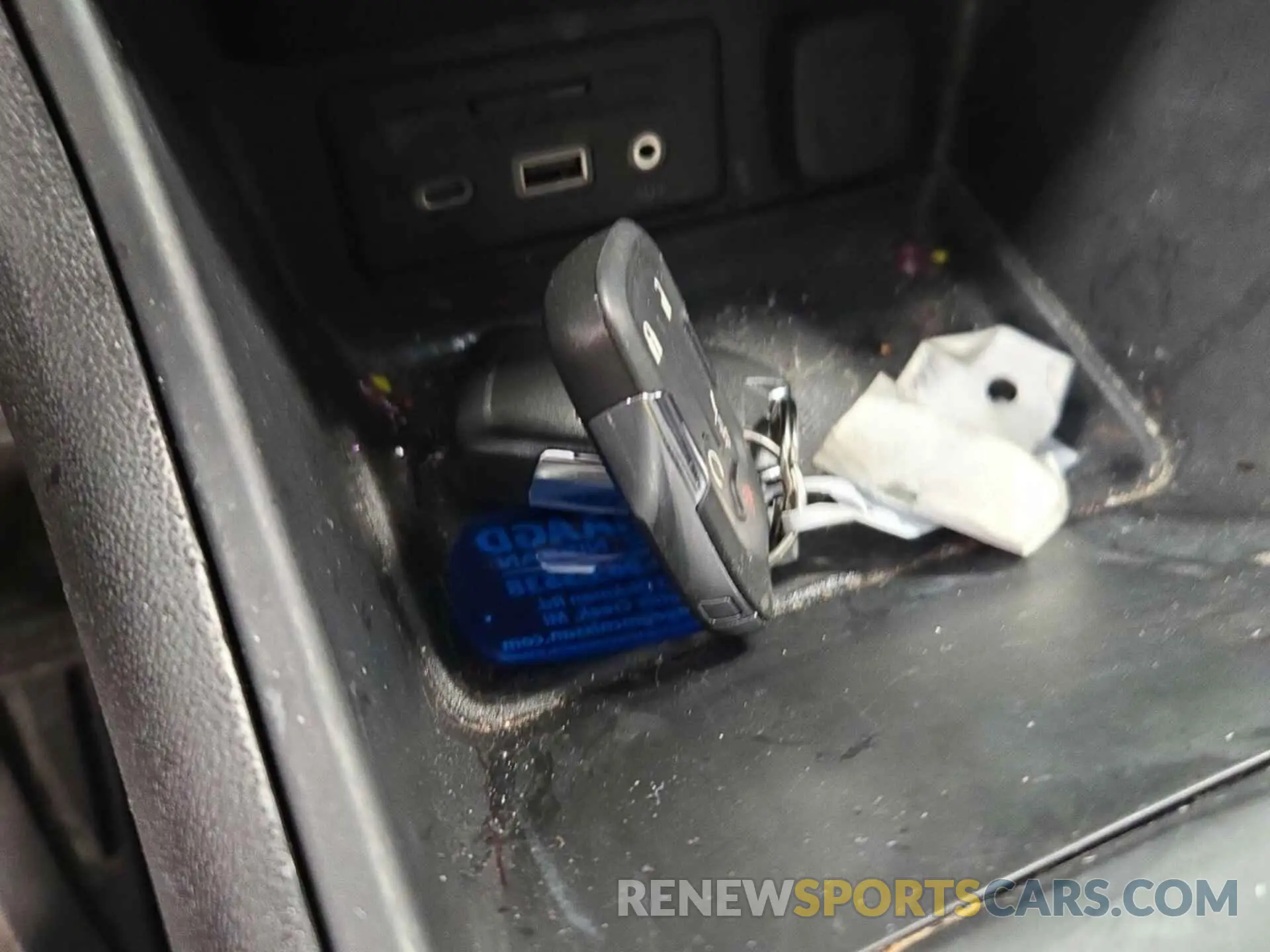 30 Photograph of a damaged car 3GKALTEG9RL185513 GMC TERRAIN 2024