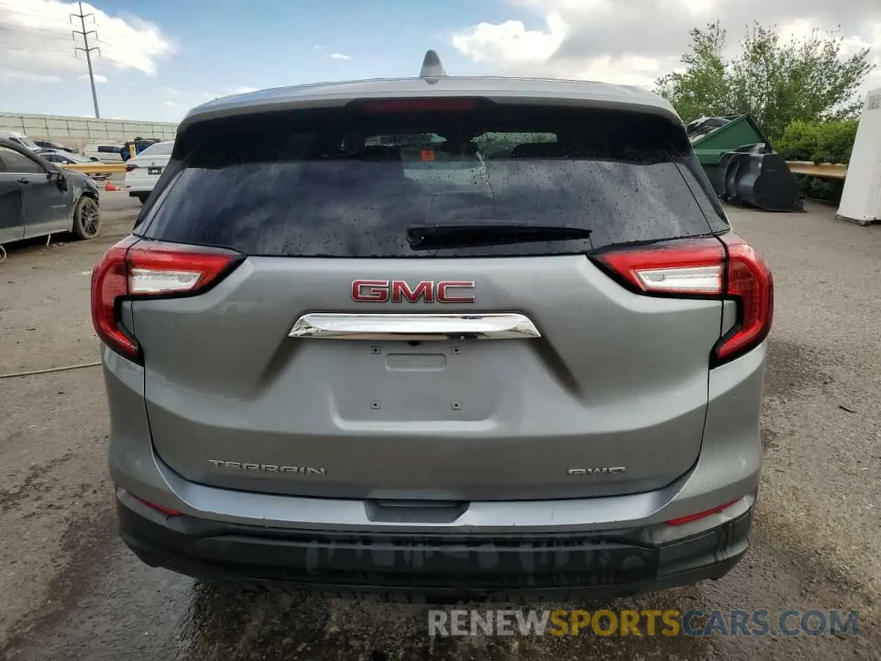 6 Photograph of a damaged car 3GKALTEG9RL342229 GMC TERRAIN 2024