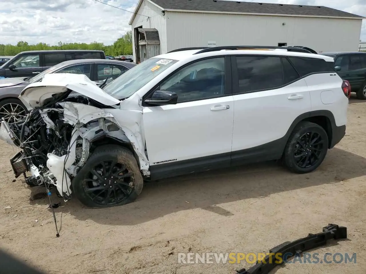 1 Photograph of a damaged car 3GKALTEGXRL173306 GMC TERRAIN 2024