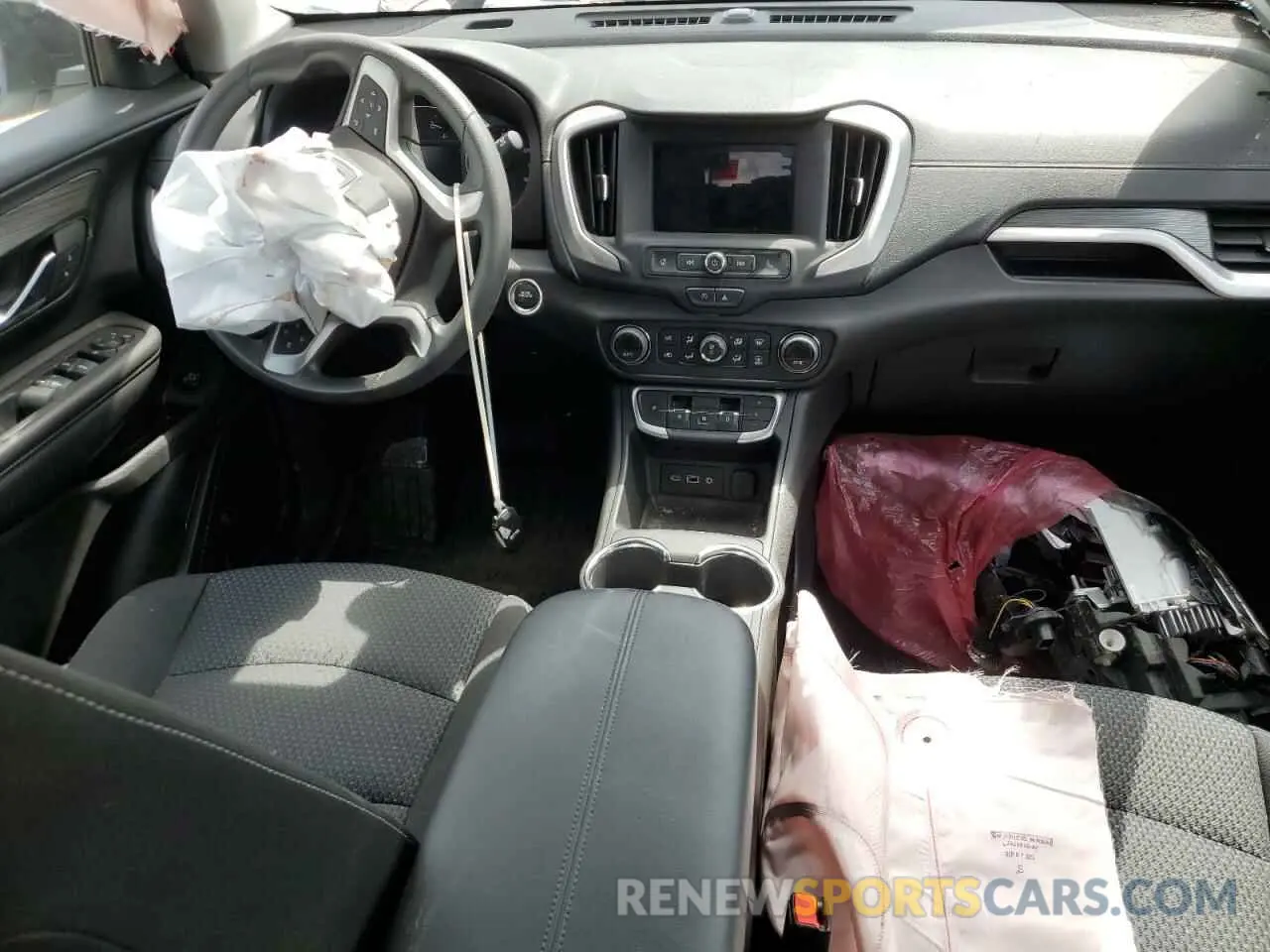 8 Photograph of a damaged car 3GKALTEGXRL173306 GMC TERRAIN 2024