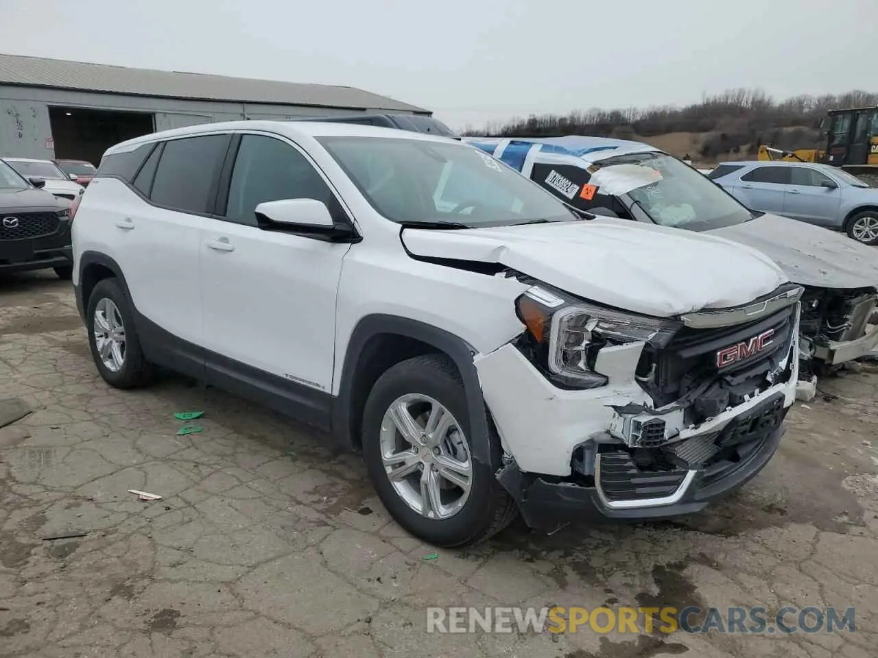 4 Photograph of a damaged car 3GKALTEGXRL362506 GMC TERRAIN 2024