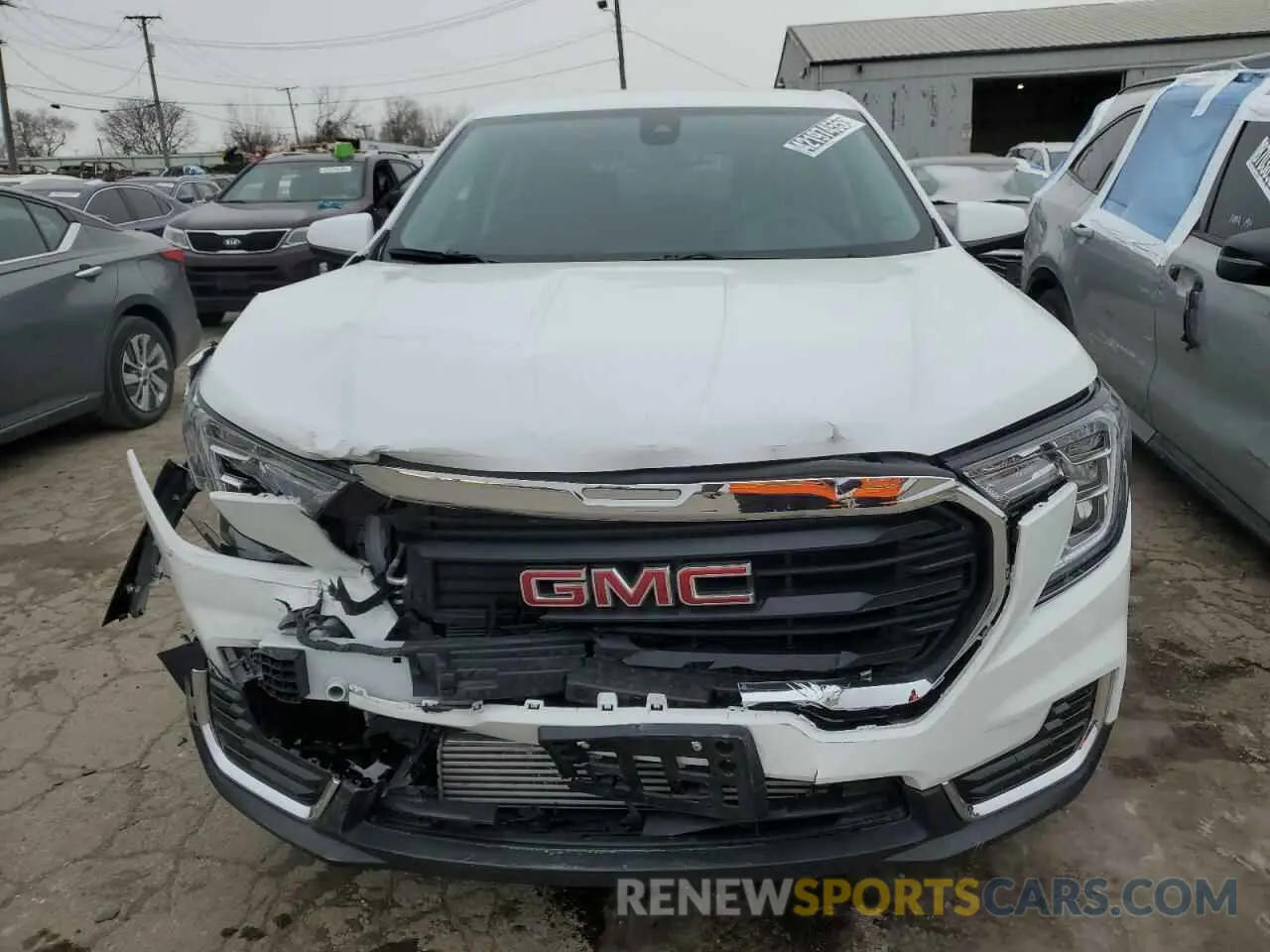 5 Photograph of a damaged car 3GKALTEGXRL362506 GMC TERRAIN 2024