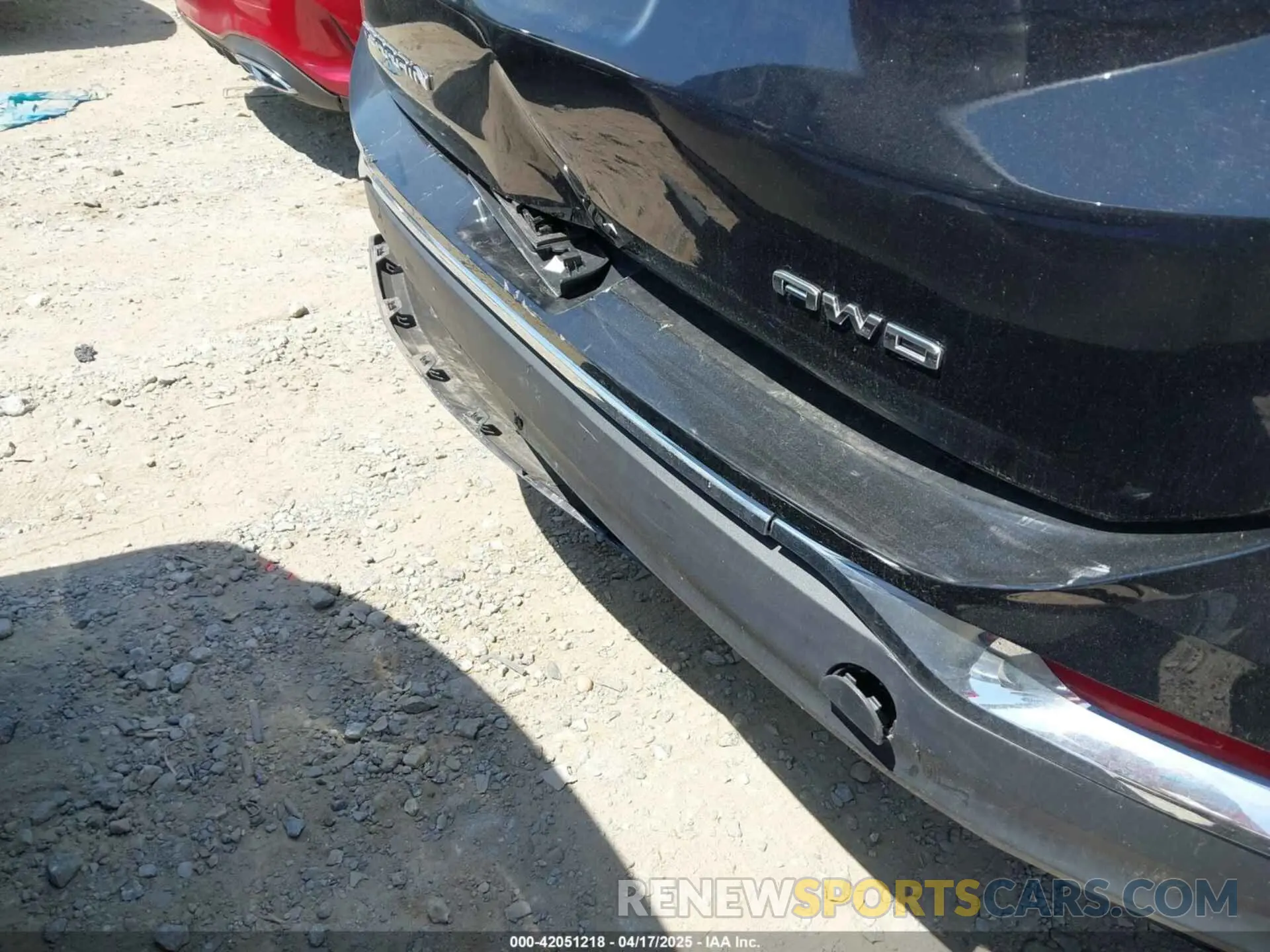 6 Photograph of a damaged car 3GKALVEG0RL175304 GMC TERRAIN 2024