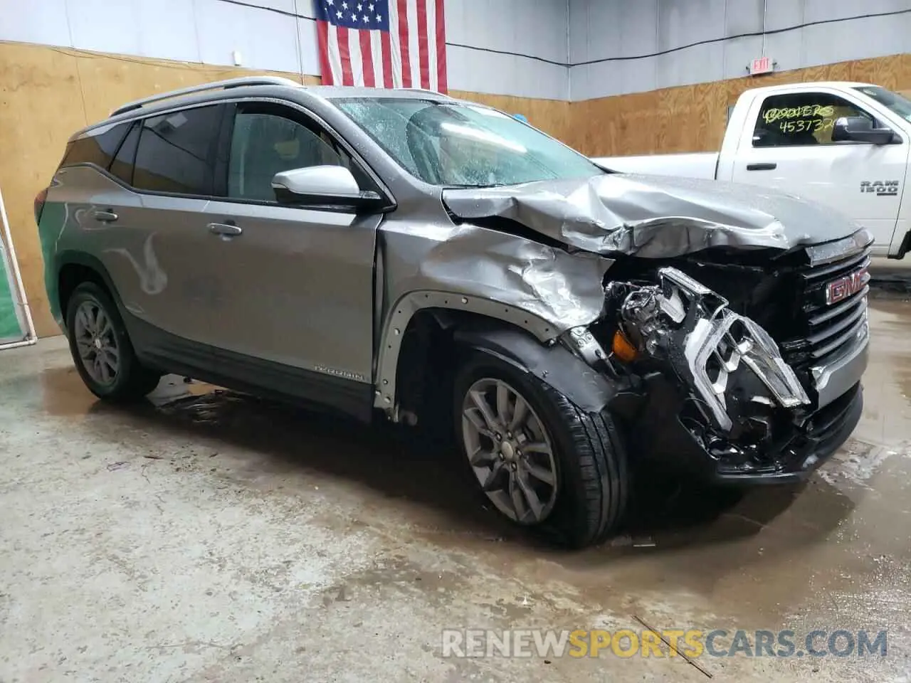 4 Photograph of a damaged car 3GKALVEG1RL263925 GMC TERRAIN 2024