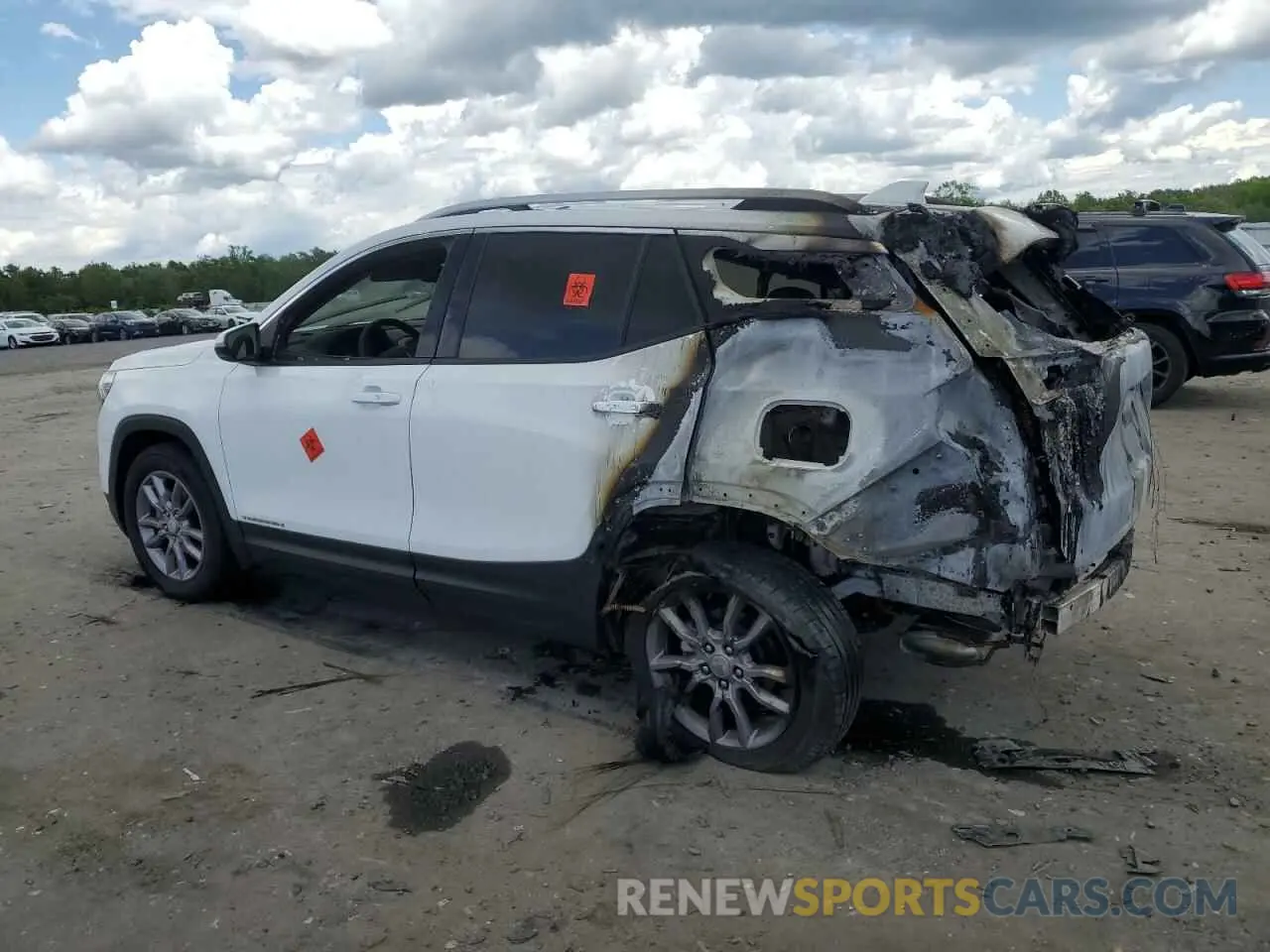 2 Photograph of a damaged car 3GKALVEG1RL368545 GMC TERRAIN 2024