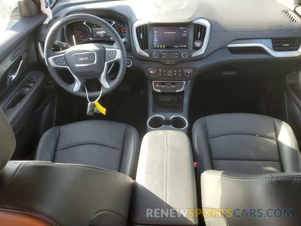 8 Photograph of a damaged car 3GKALVEG2RL326790 GMC TERRAIN 2024