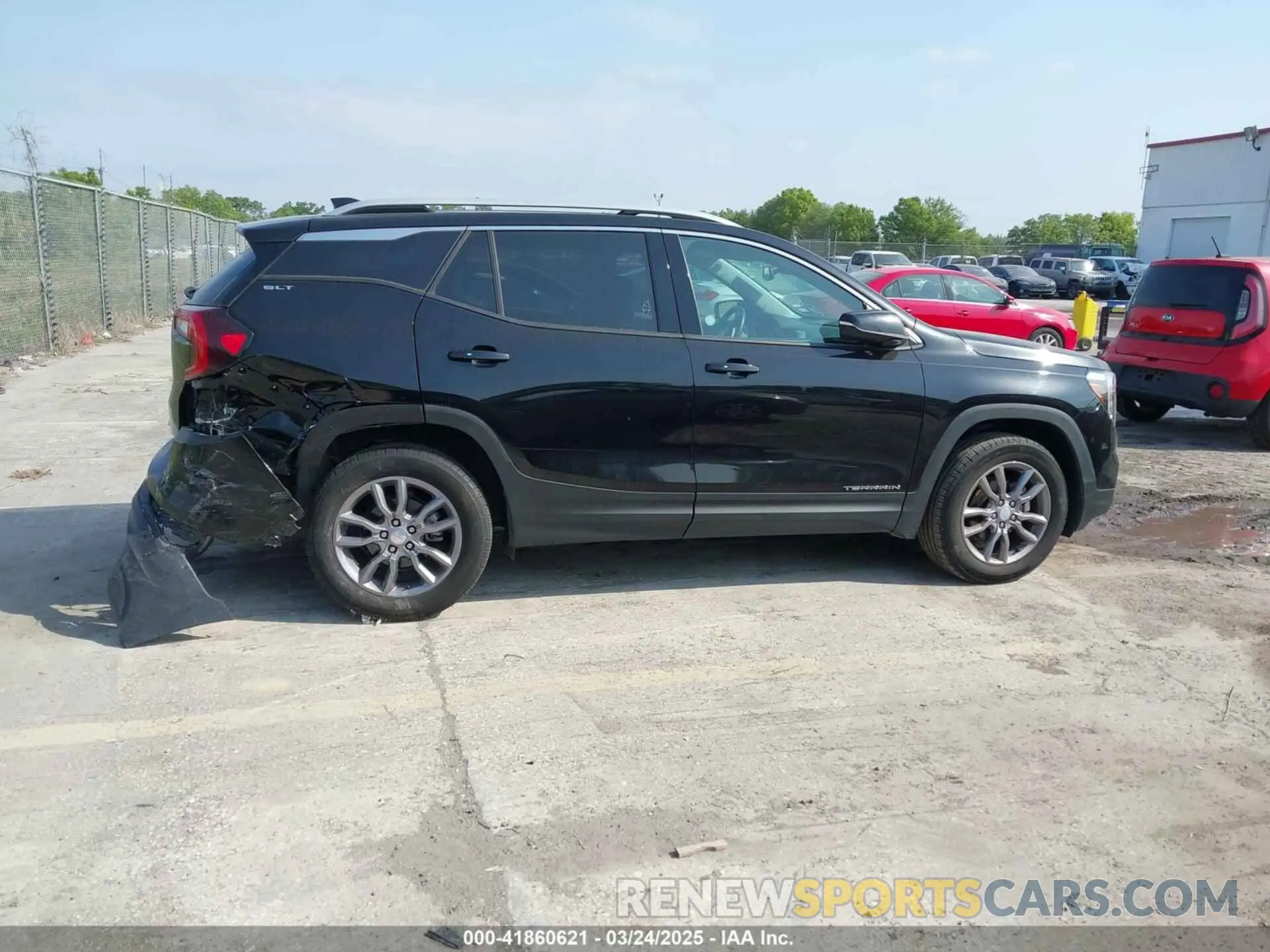13 Photograph of a damaged car 3GKALVEG3RL148128 GMC TERRAIN 2024