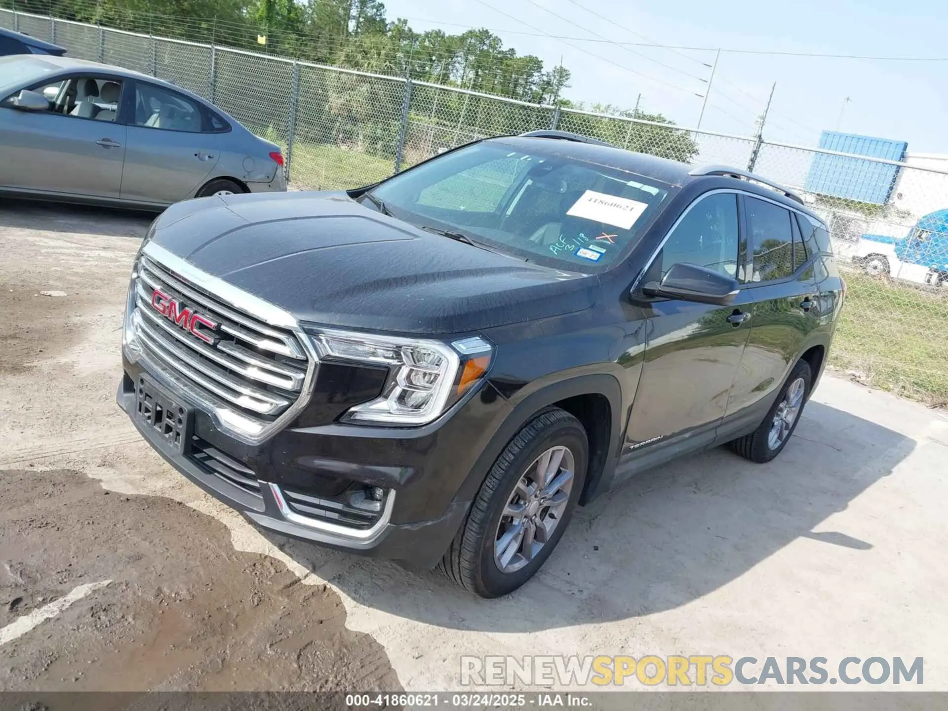 2 Photograph of a damaged car 3GKALVEG3RL148128 GMC TERRAIN 2024