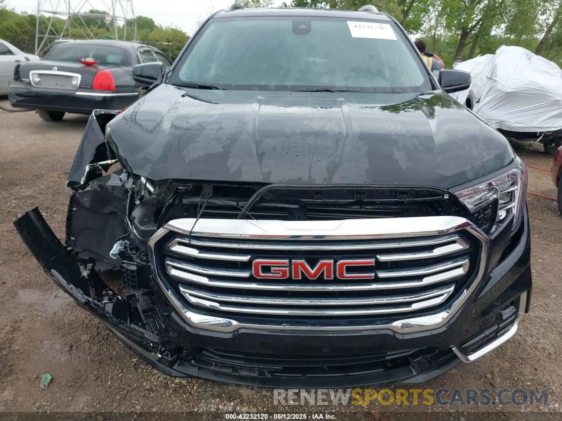 13 Photograph of a damaged car 3GKALVEG3RL379434 GMC TERRAIN 2024