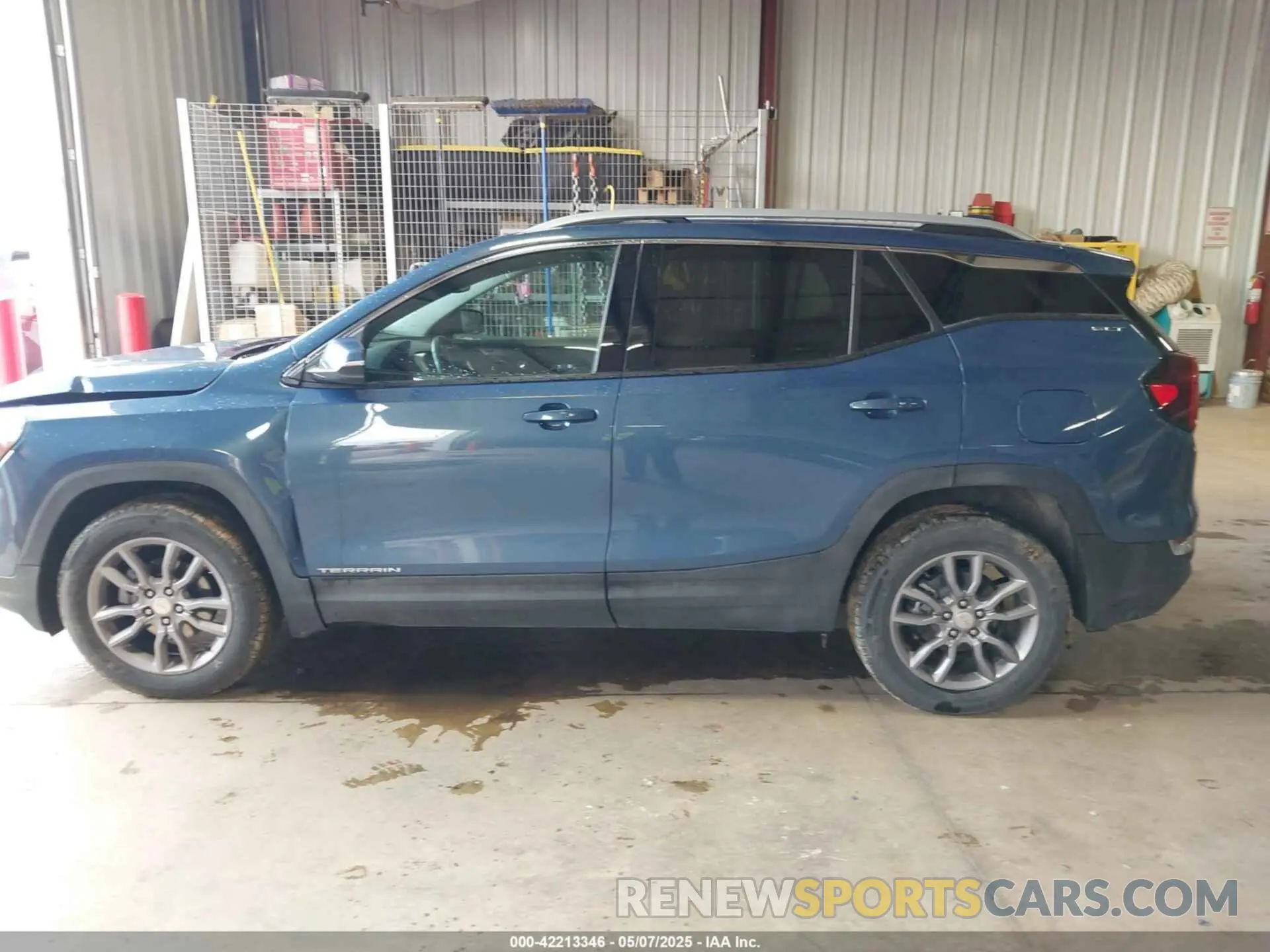 14 Photograph of a damaged car 3GKALVEG6RL358576 GMC TERRAIN 2024